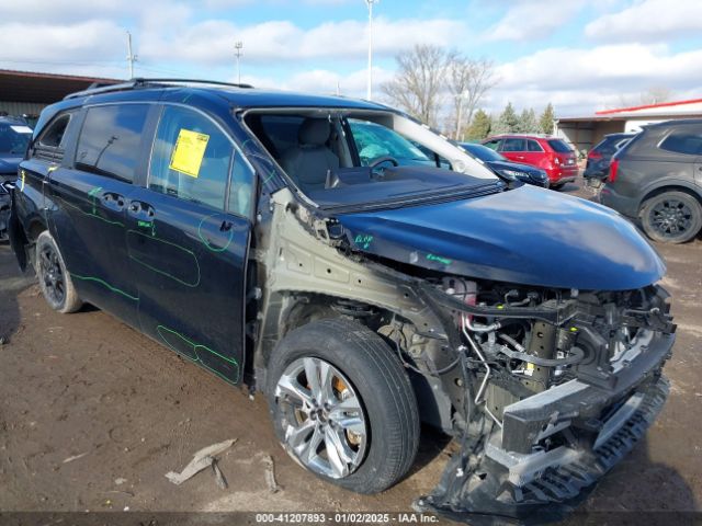 TOYOTA SIENNA 2022 5tdzrkec8ns128924