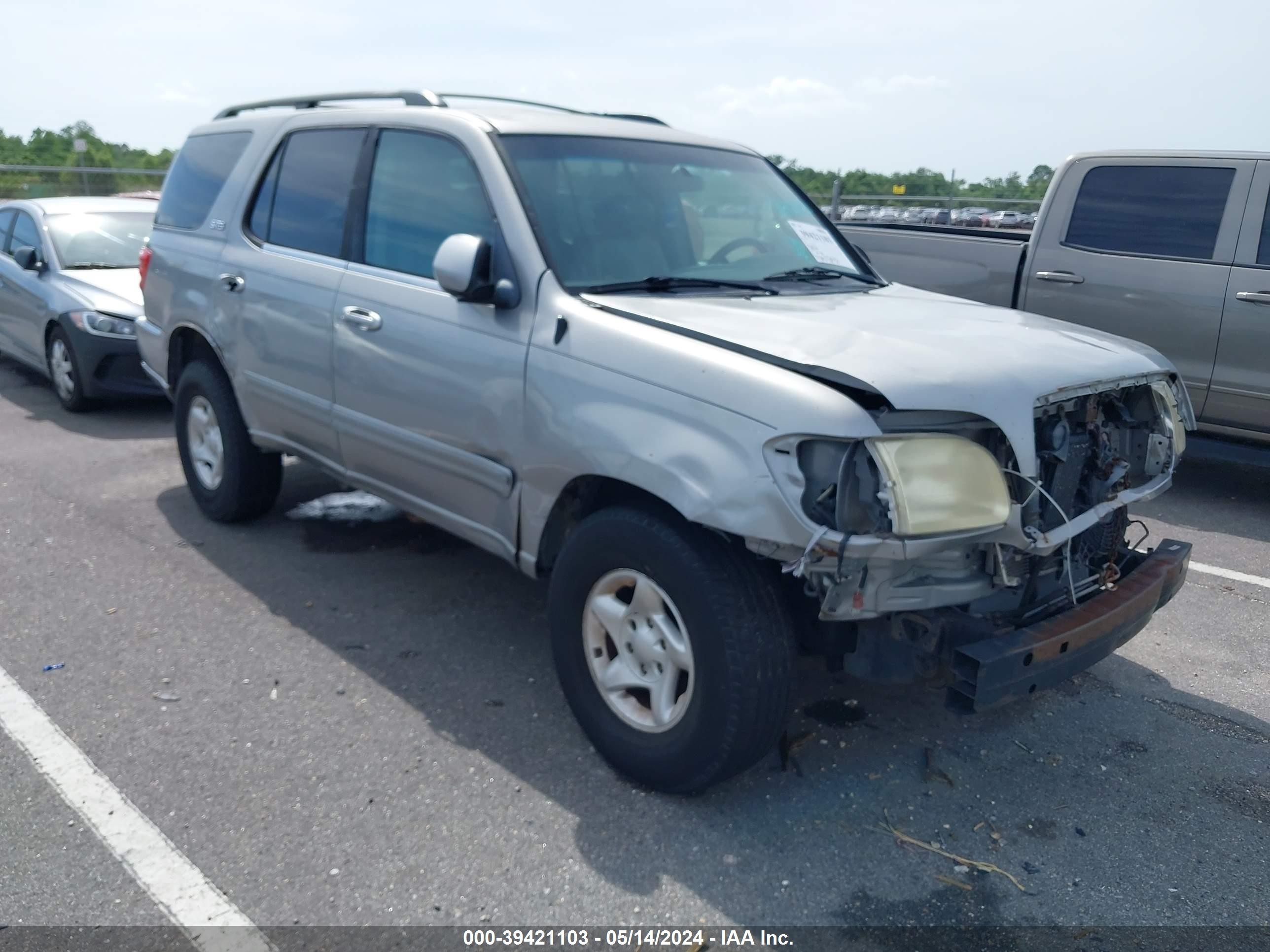 TOYOTA SEQUOIA 2004 5tdzt34a34s219928