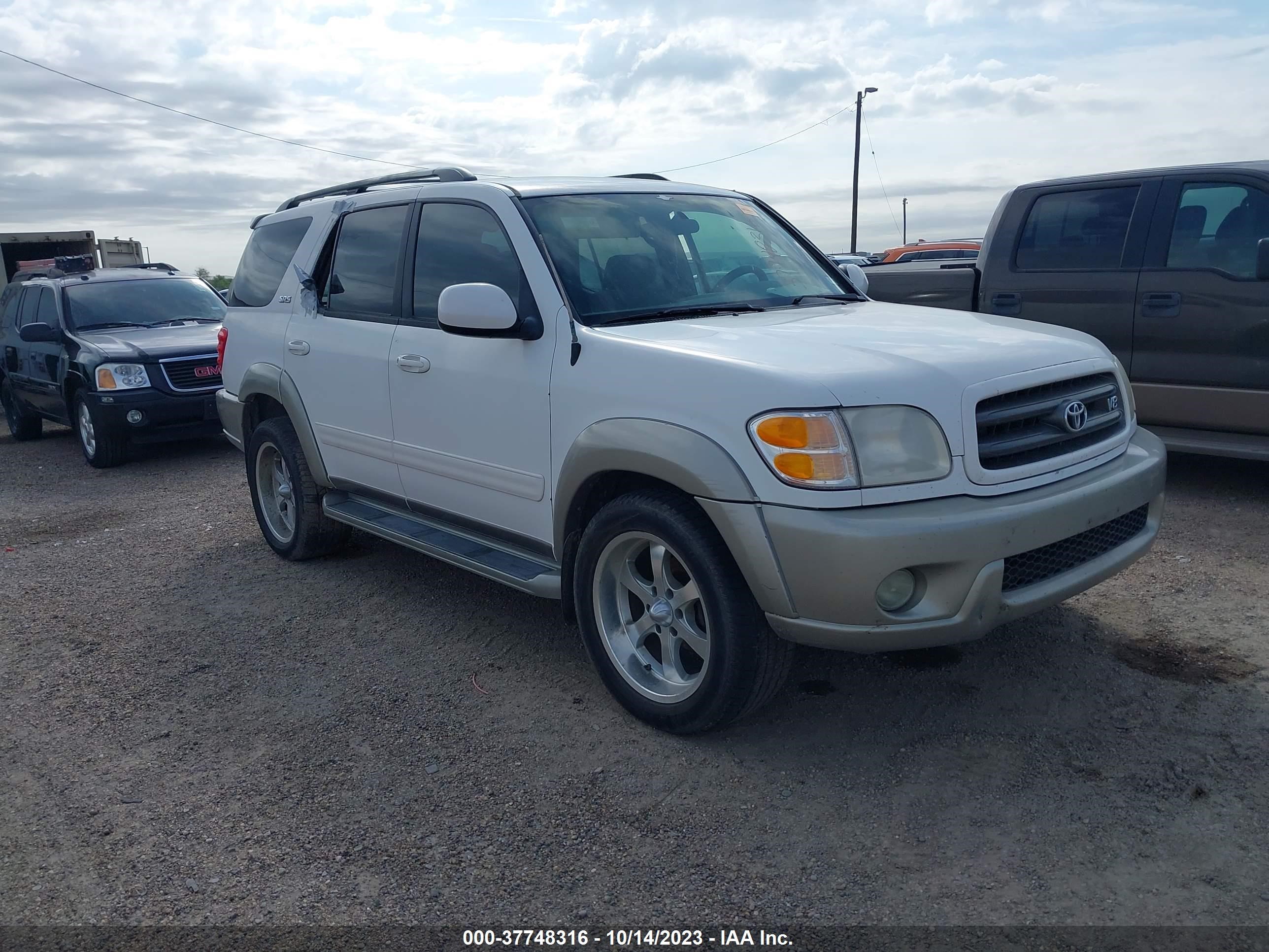 TOYOTA SEQUOIA 2004 5tdzt34a44s234163