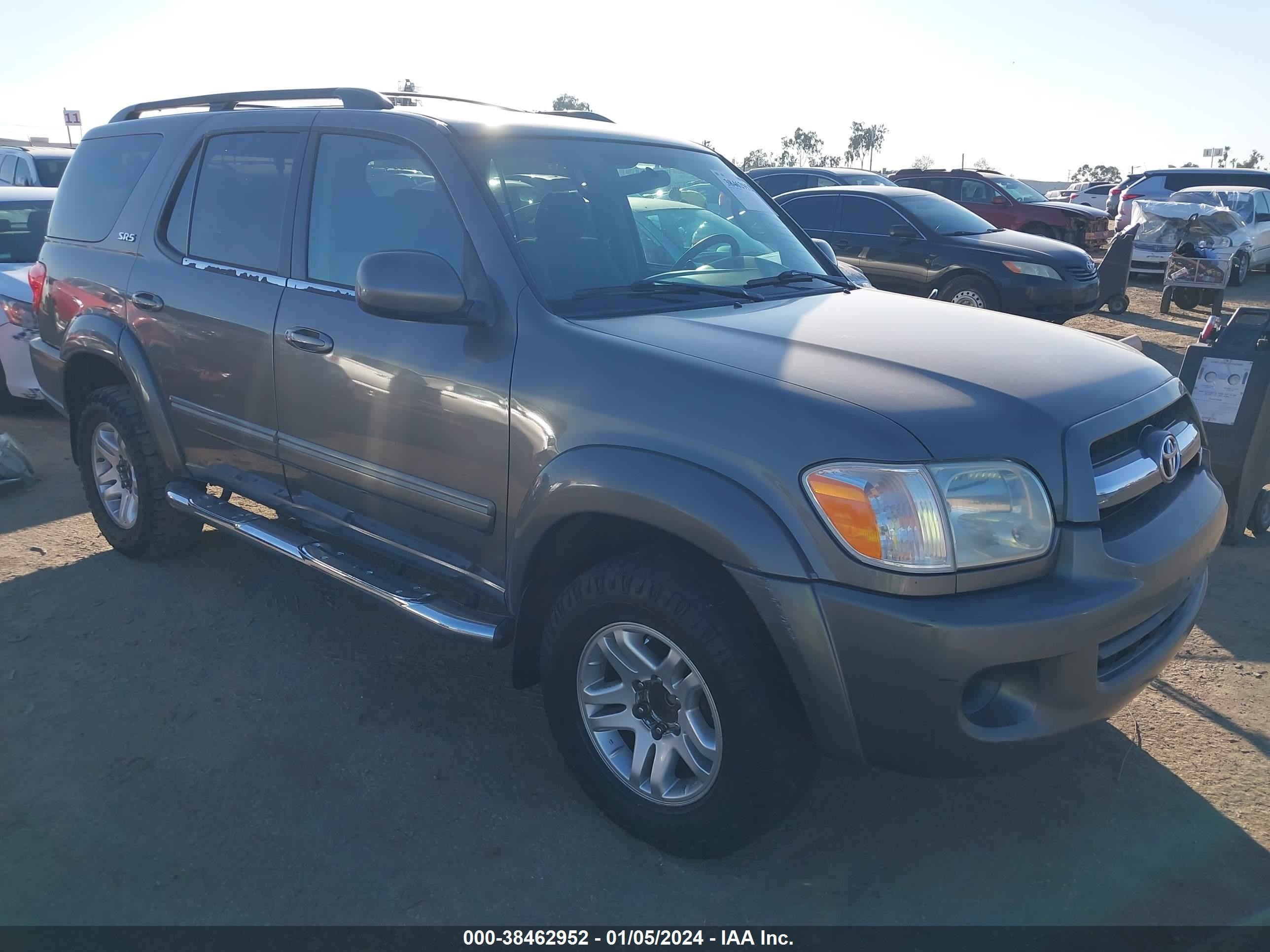 TOYOTA SEQUOIA 2005 5tdzt34a55s247845