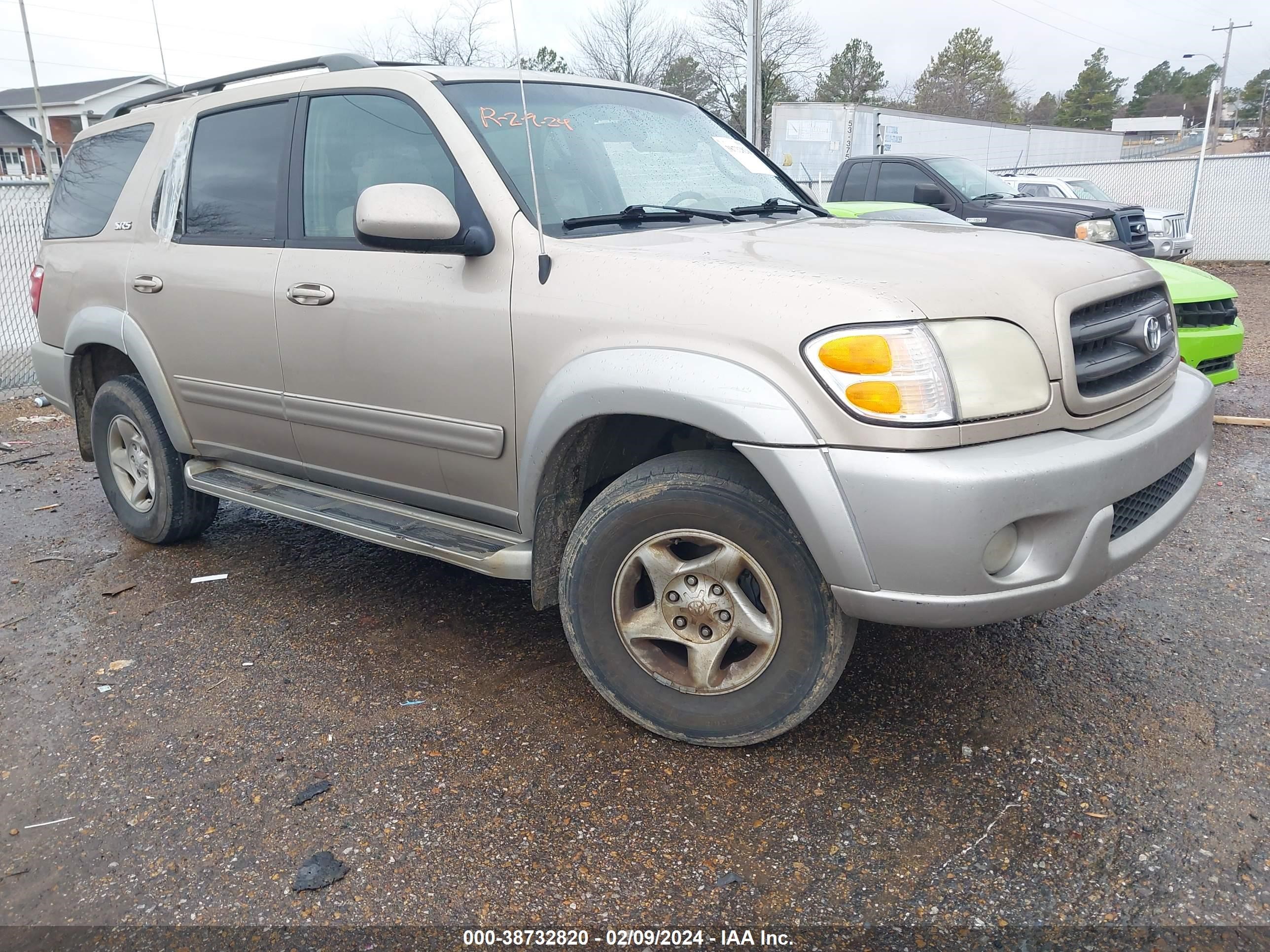 TOYOTA SEQUOIA 2002 5tdzt34a82s113634