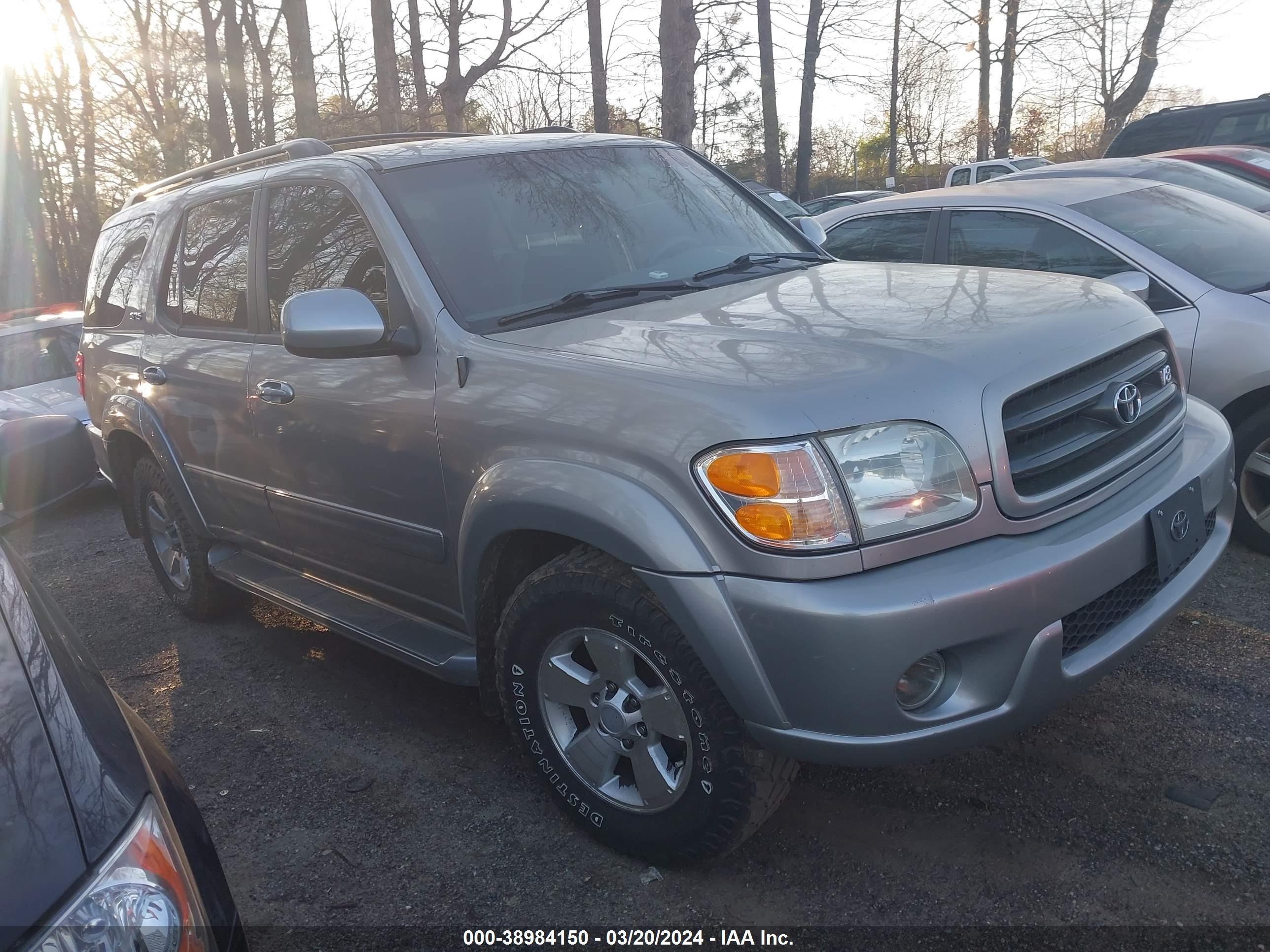 TOYOTA SEQUOIA 2003 5tdzt34ax3s140528