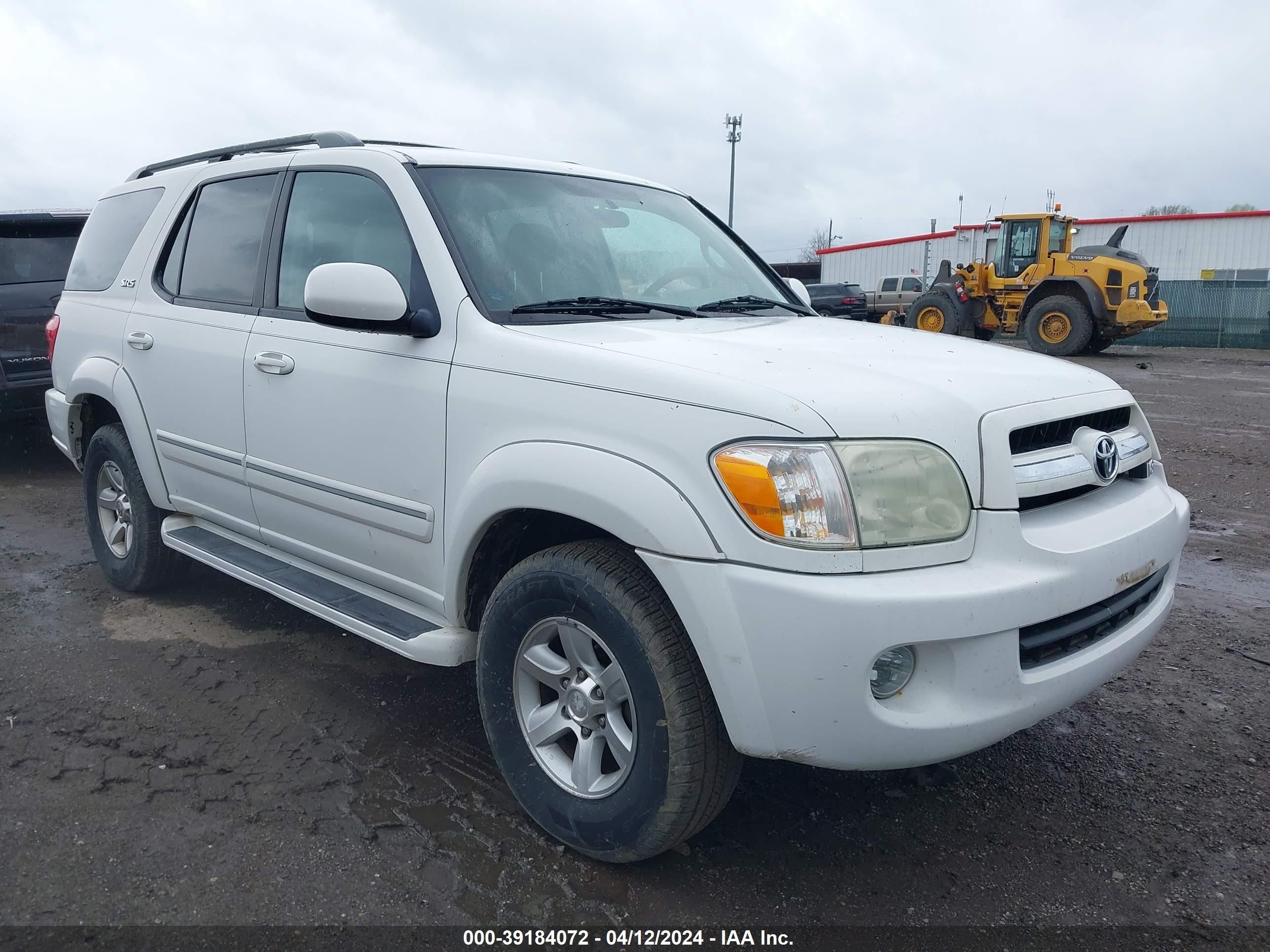 TOYOTA SEQUOIA 2005 5tdzt34ax5s261921