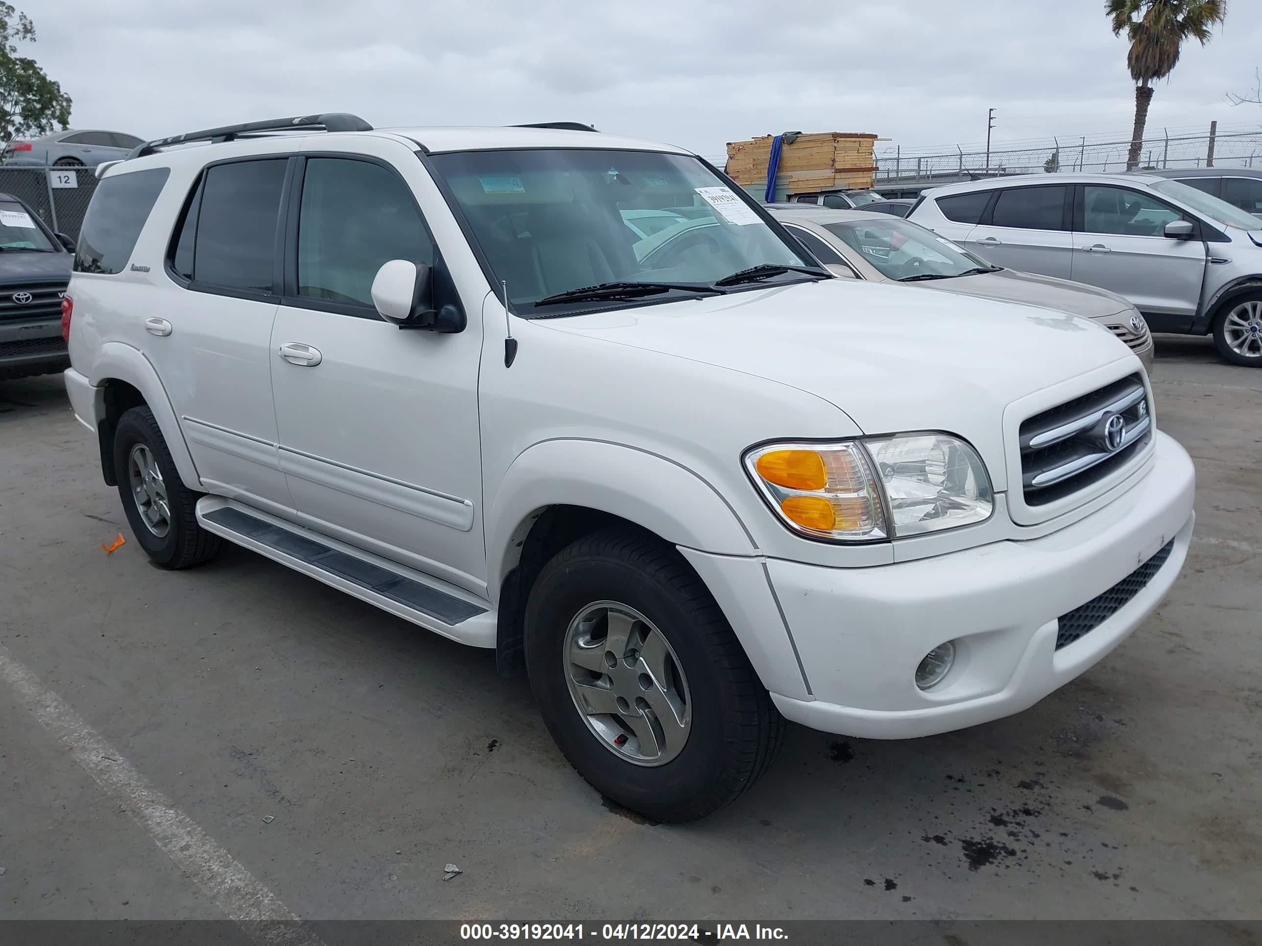 TOYOTA SEQUOIA 2002 5tdzt38a02s067453