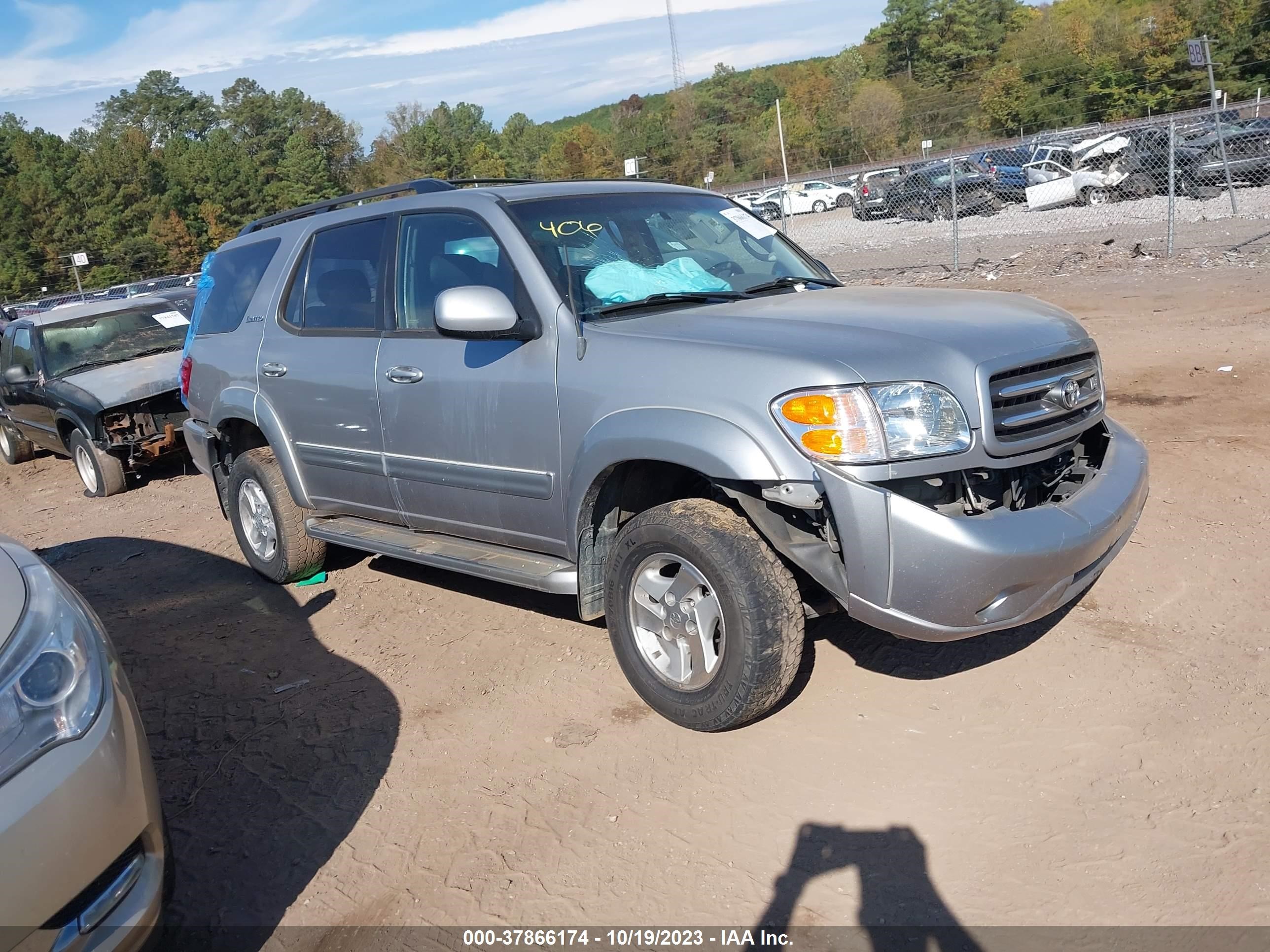 TOYOTA SEQUOIA 2002 5tdzt38a52s087181