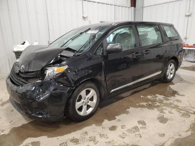 TOYOTA SIENNA LE 2018 5tdzz3dc1hs881870