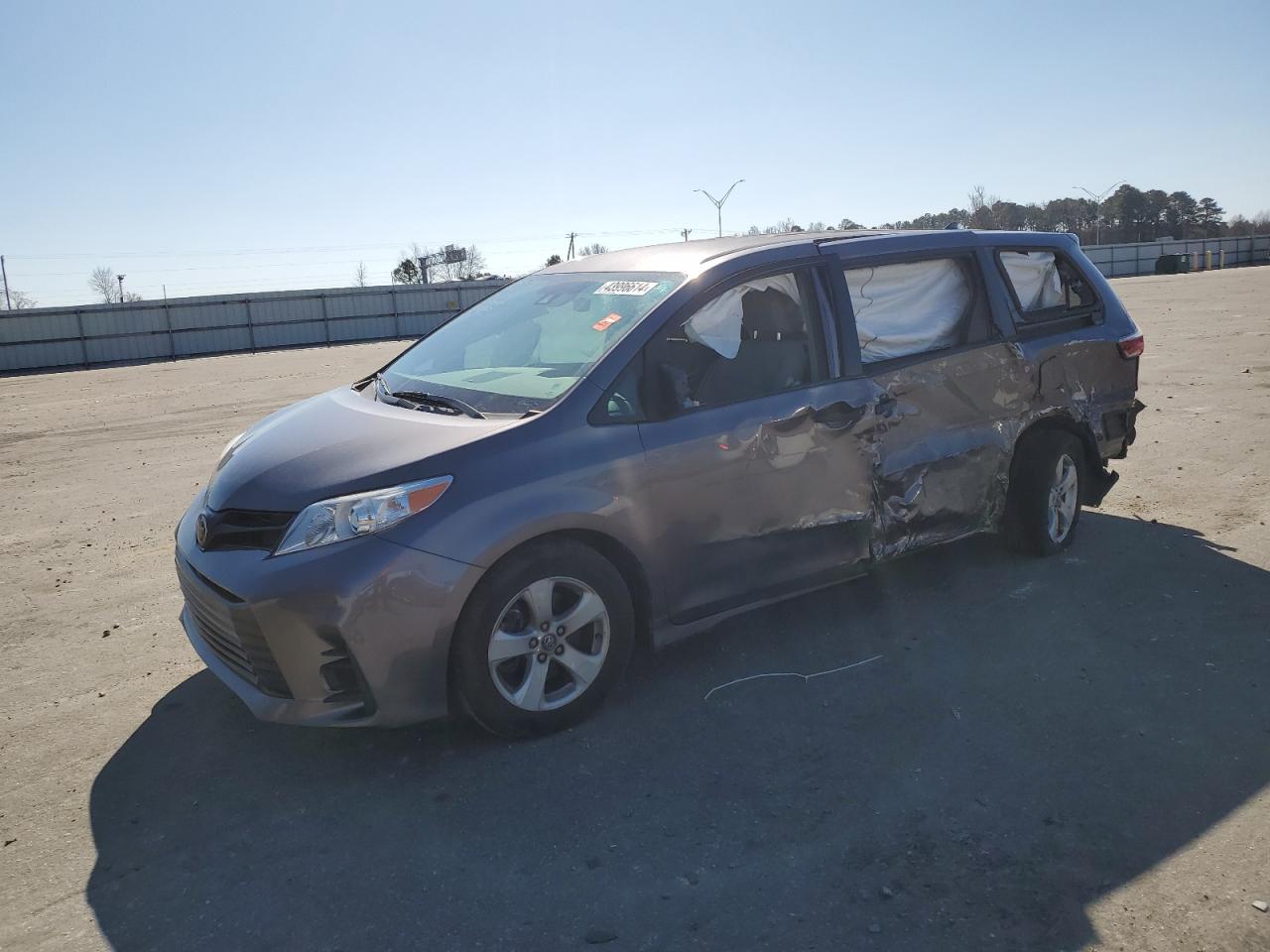 TOYOTA SIENNA 2019 5tdzz3dc1ks015139