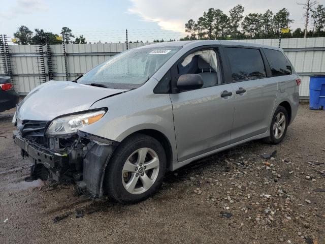 TOYOTA SIENNA 2018 5tdzz3dc4js921879