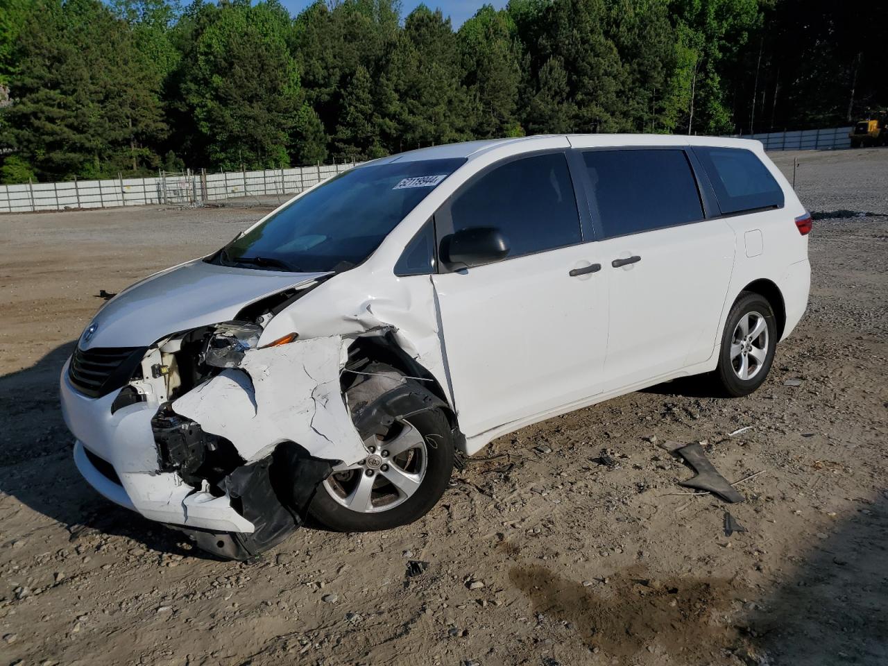 TOYOTA SIENNA 2017 5tdzz3dc6hs872596