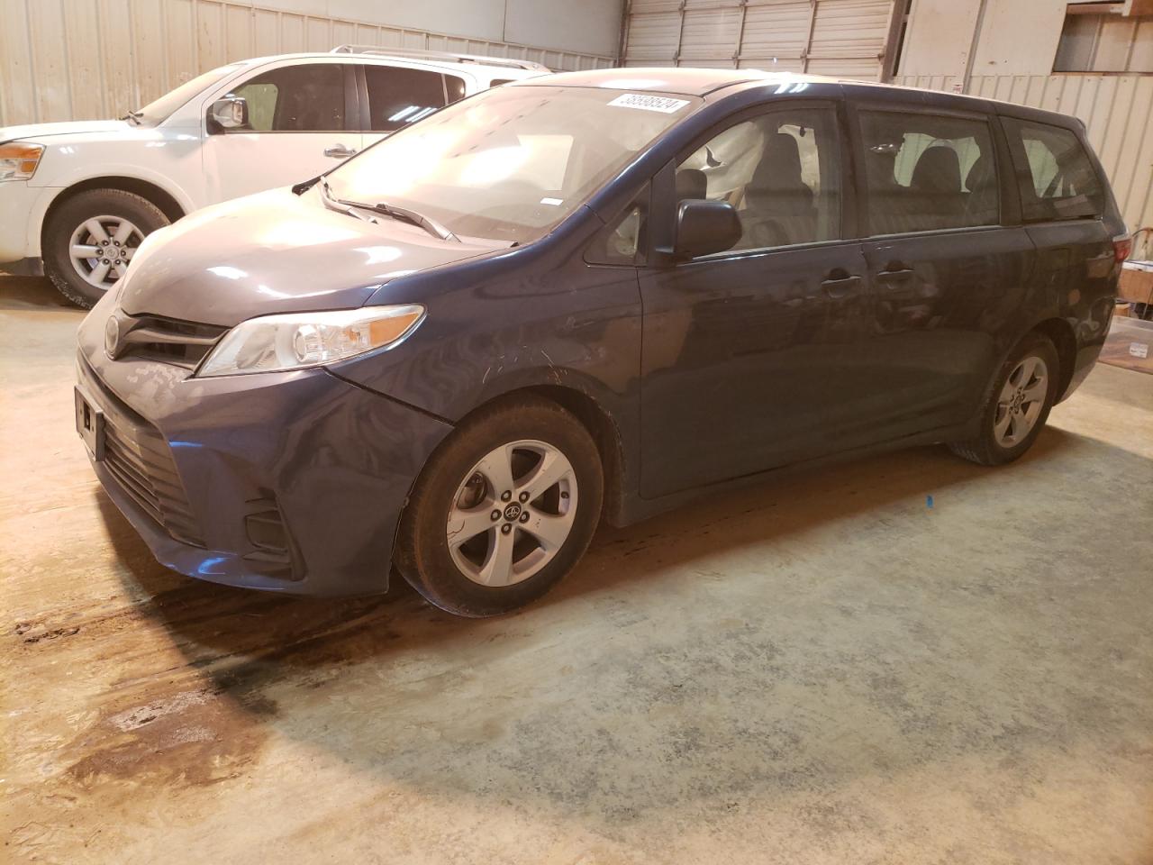 TOYOTA SIENNA 2018 5tdzz3dc6js954723