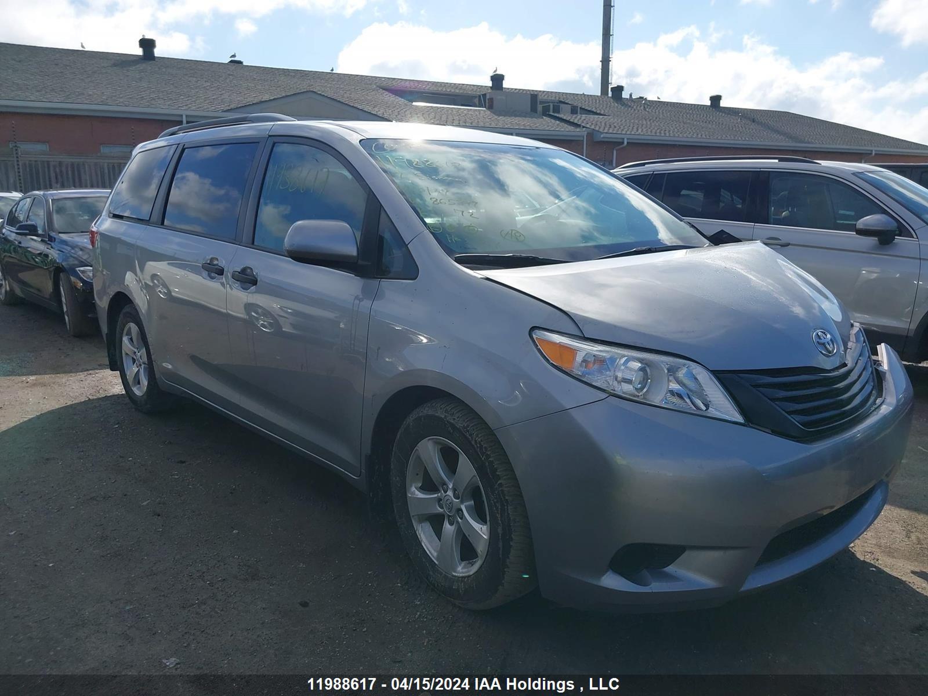 TOYOTA SIENNA 2017 5tdzz3dc7hs865897