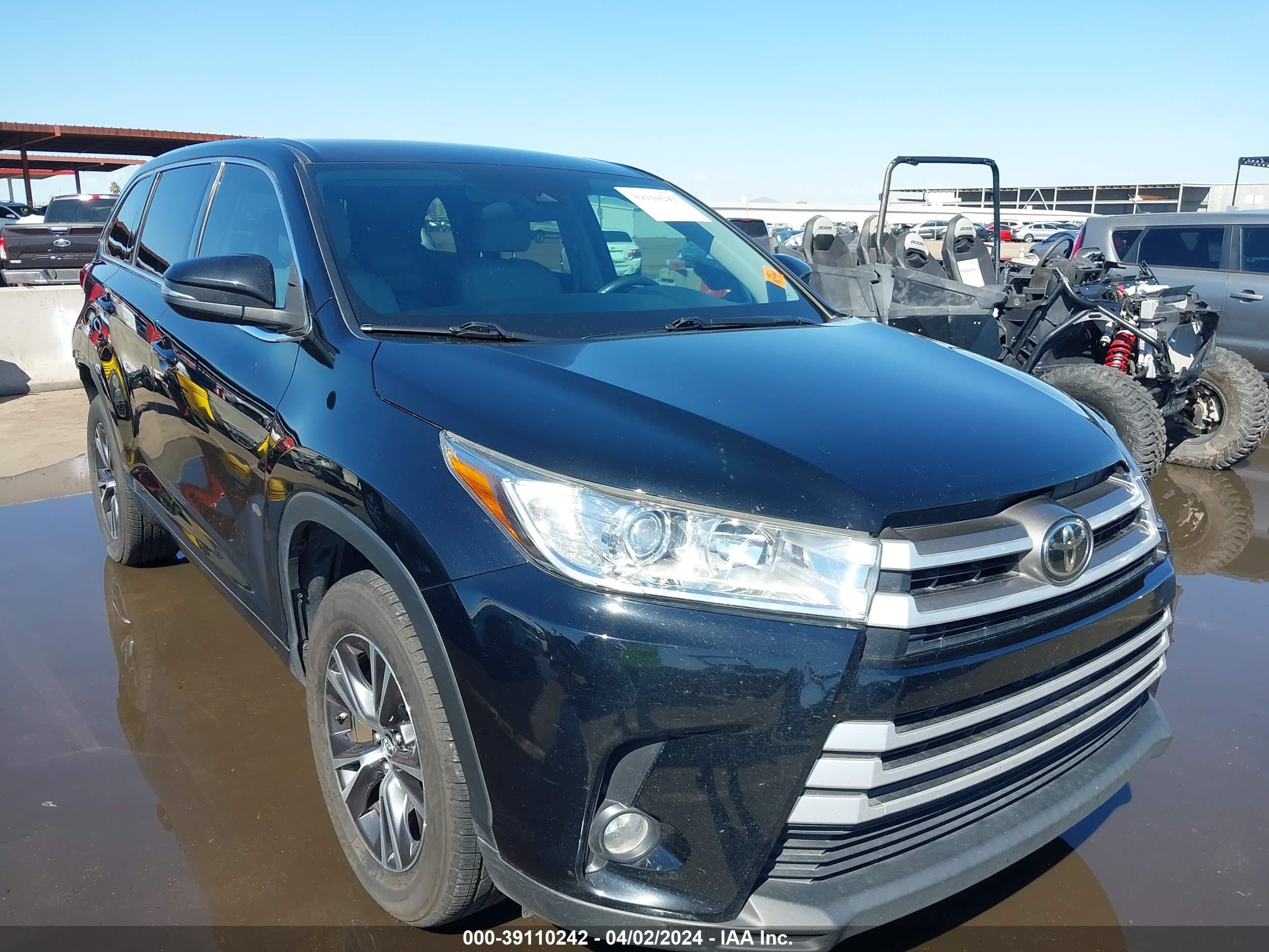 TOYOTA HIGHLANDER 2017 5tdzzrfhxhs188114