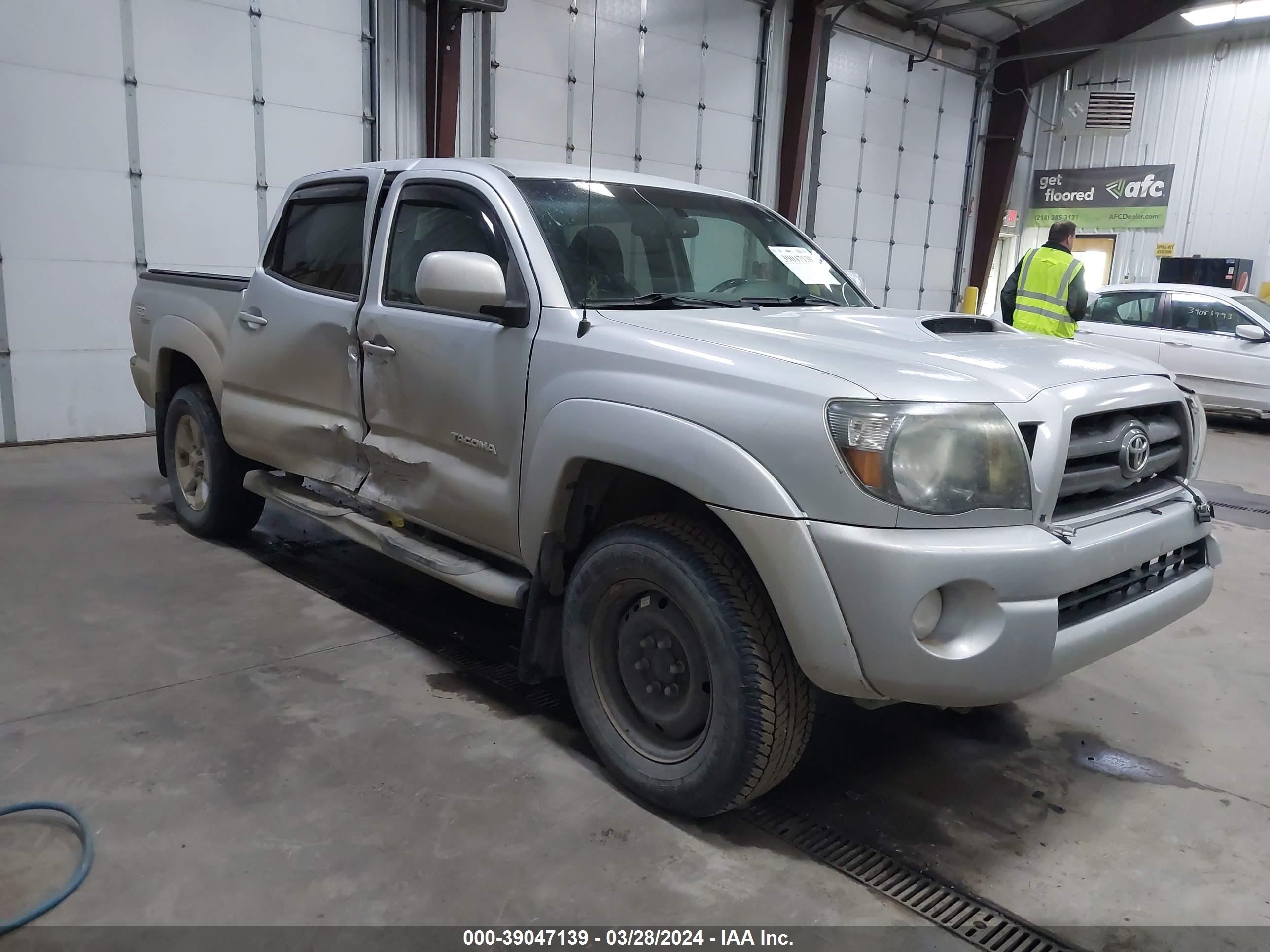 TOYOTA TACOMA 2010 5telu4en4az677003