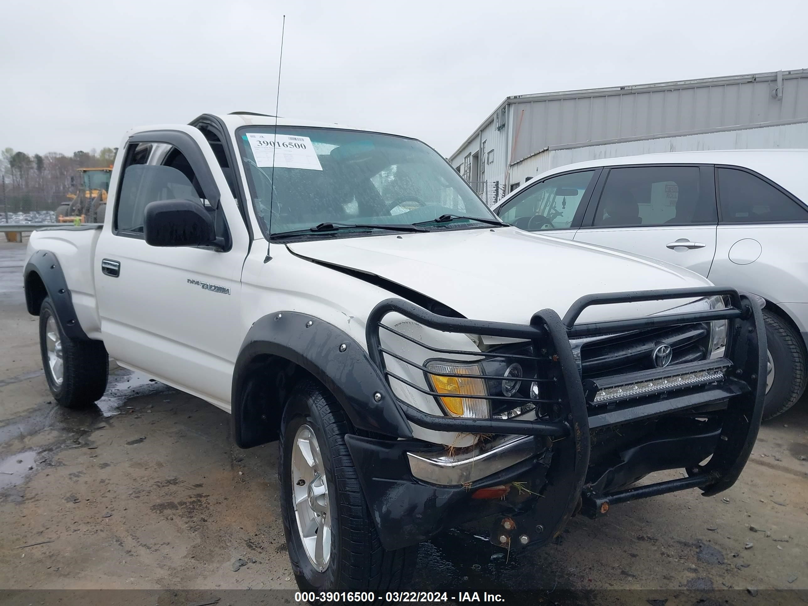 TOYOTA TACOMA 2000 5tesn92n3yz688143