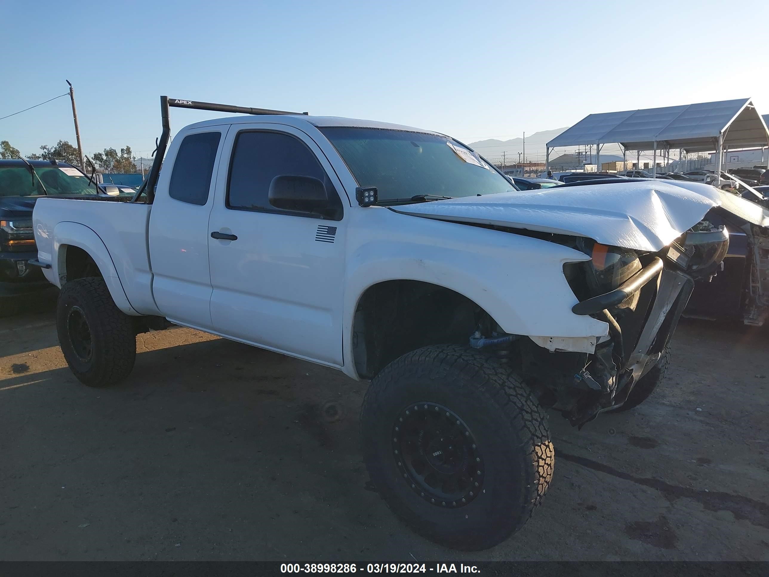 TOYOTA TACOMA 2005 5teuu42n35z051053