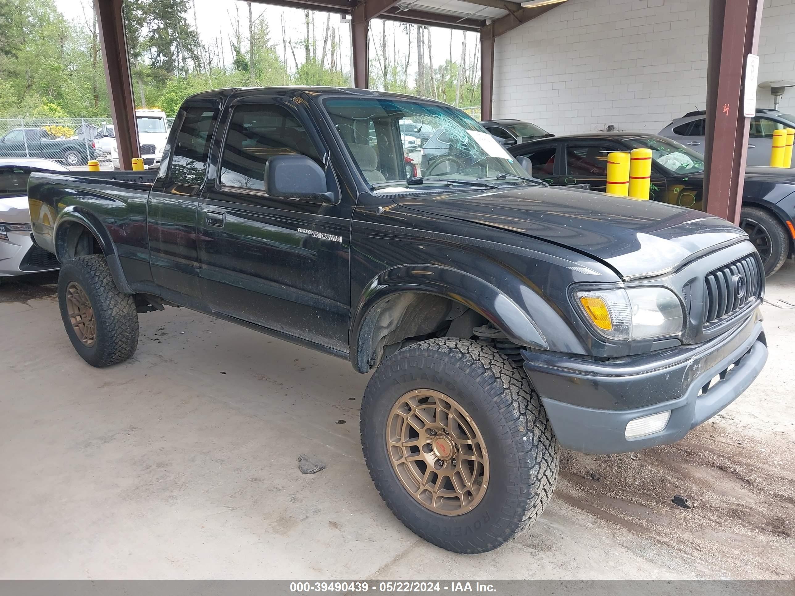 TOYOTA TACOMA 2002 5tewm72n12z043779