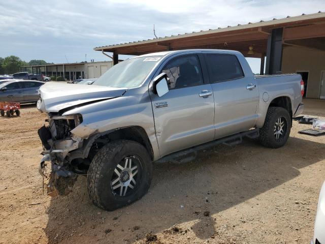 TOYOTA TUNDRA 2018 5tfaw5f12jx690651