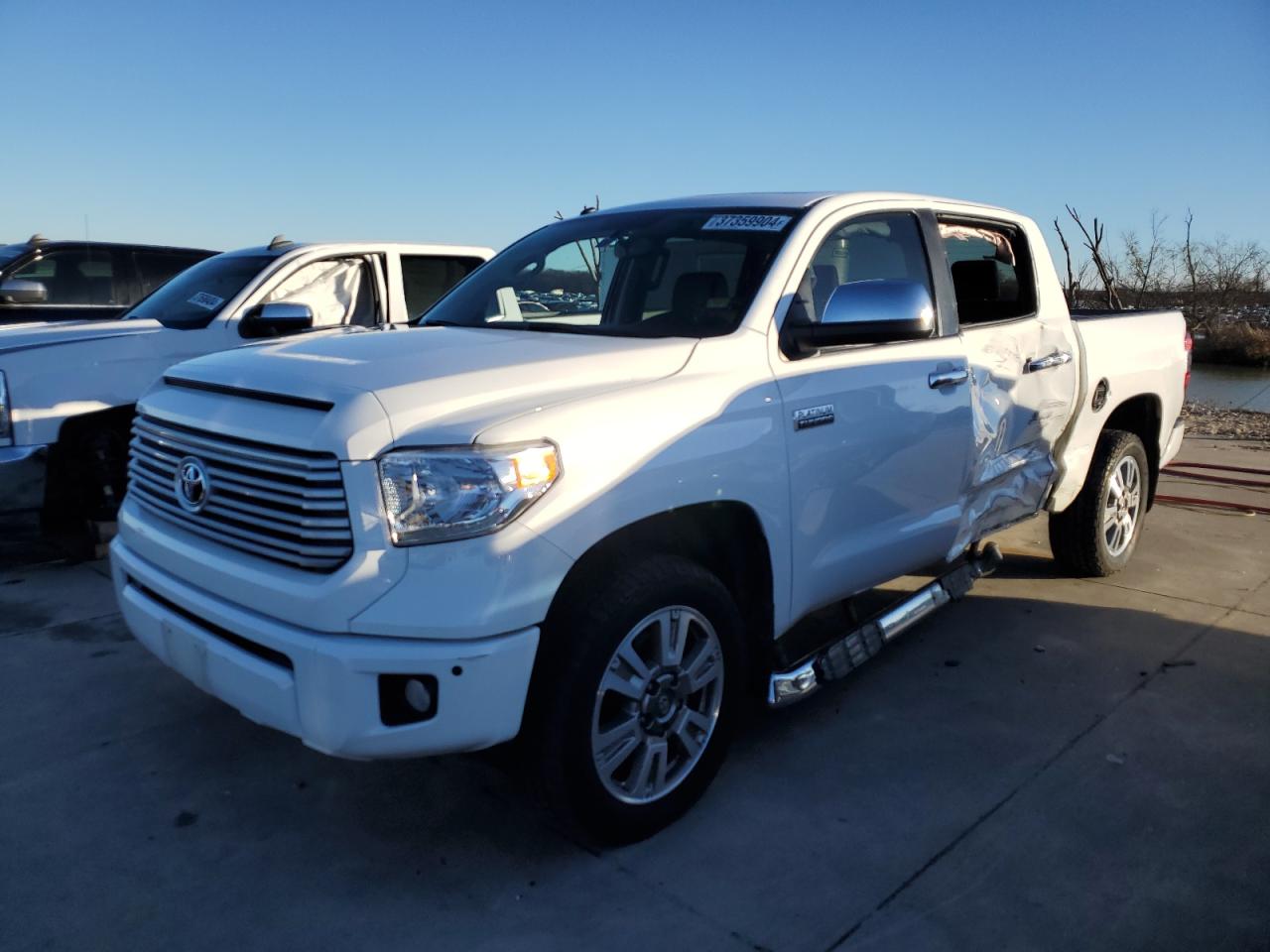 TOYOTA TUNDRA 2017 5tfaw5f14hx642305