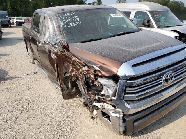 TOYOTA TUNDRA CRE 2017 5tfaw5f18hx651508