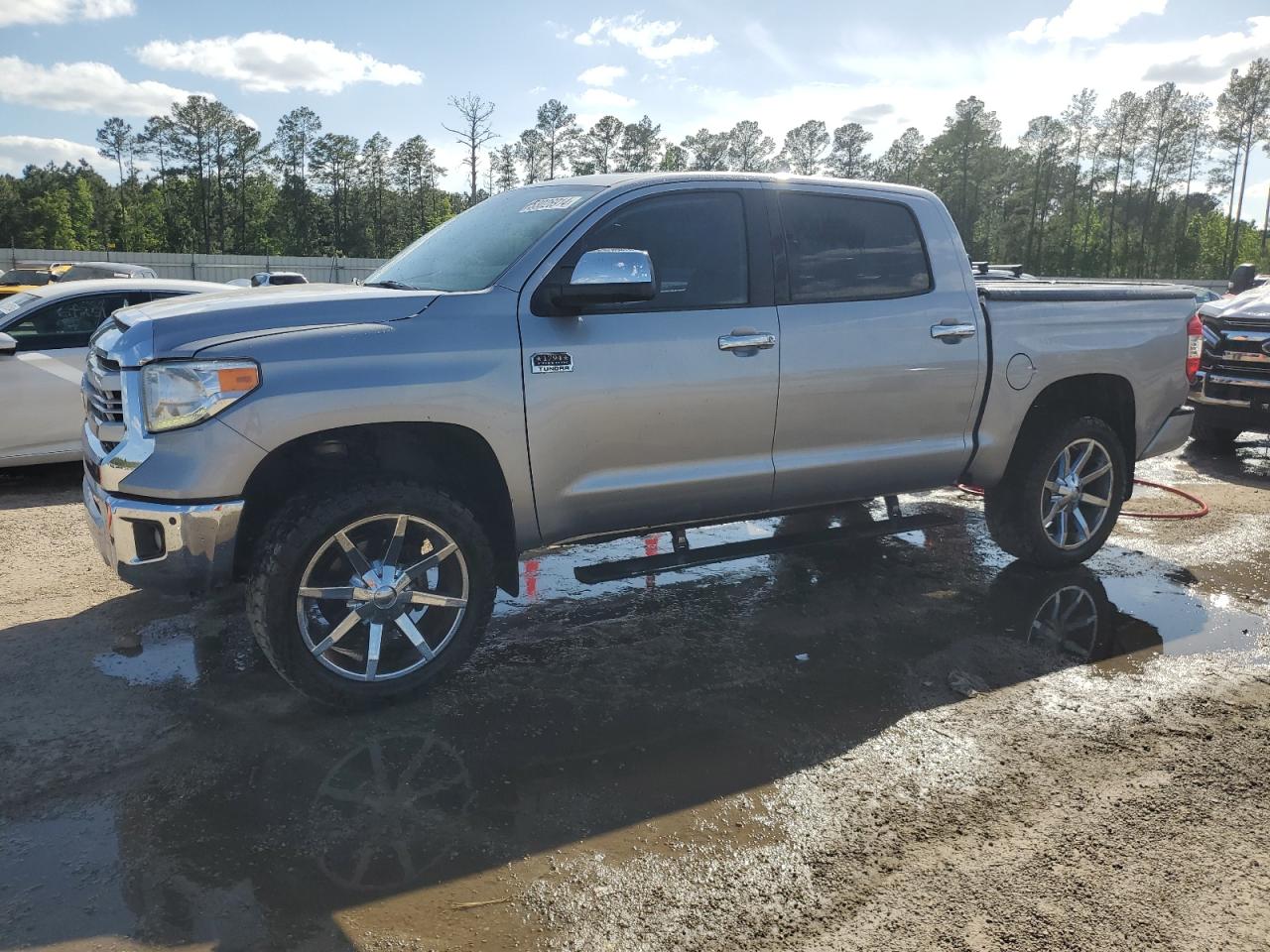 TOYOTA TUNDRA 2015 5tfaw5f19fx422252