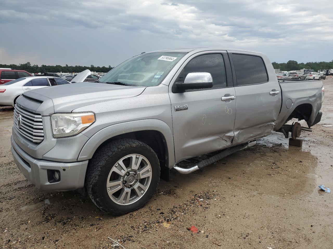 TOYOTA TUNDRA 2016 5tfaw5f1xgx492103