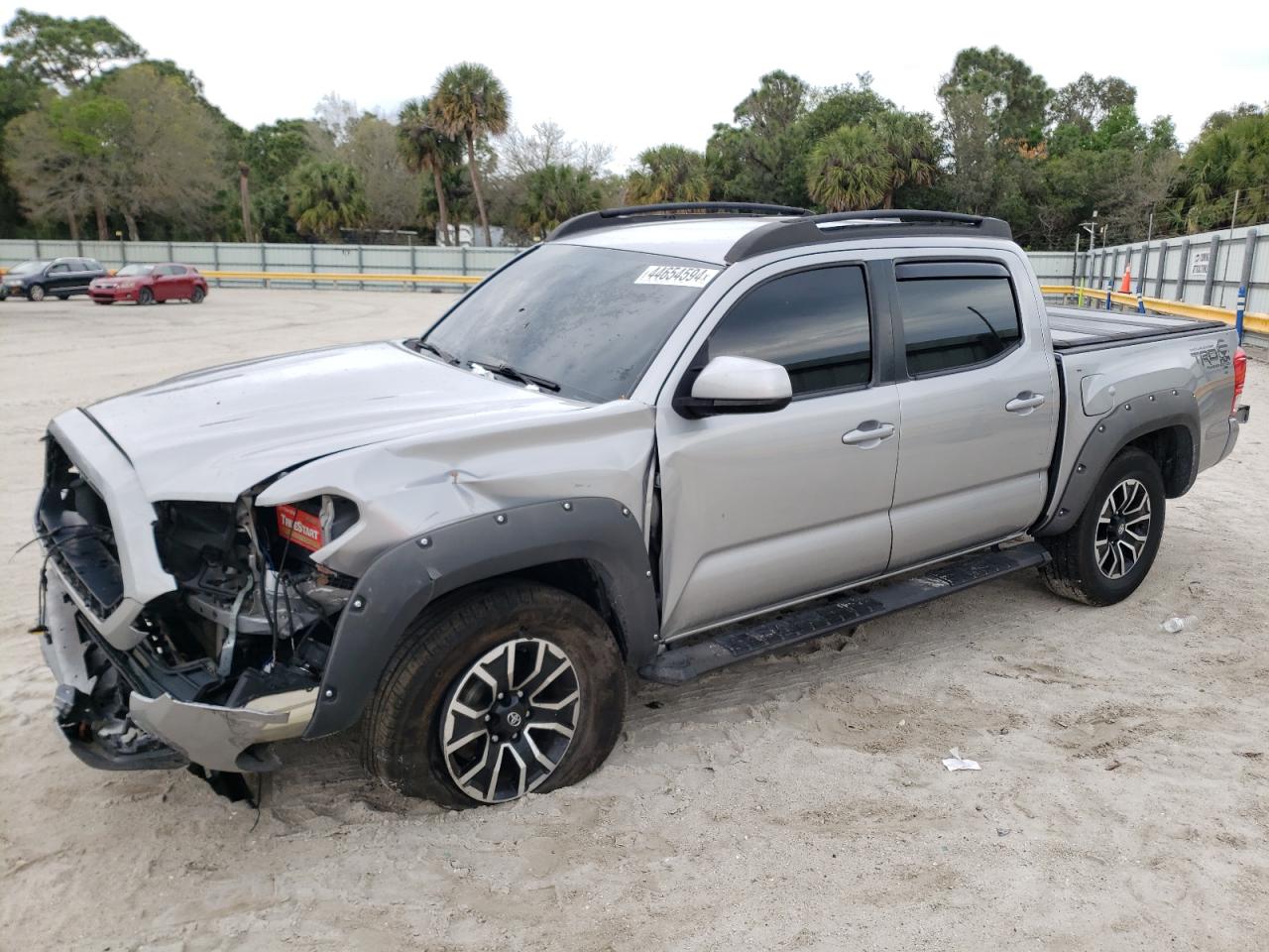 TOYOTA TACOMA 2017 5tfax5gn7hx091706