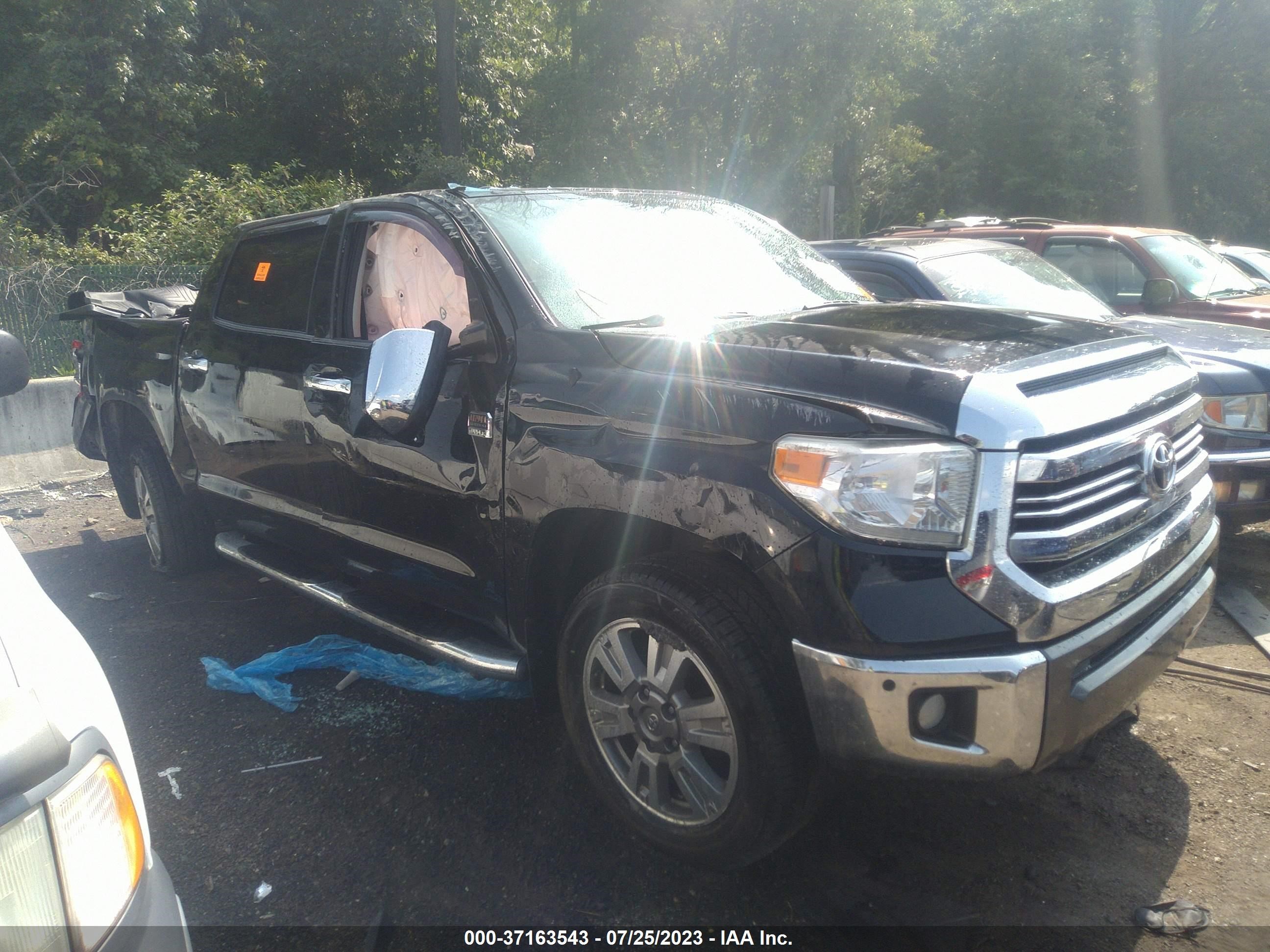 TOYOTA TUNDRA 2016 5tfay5f11gx541067