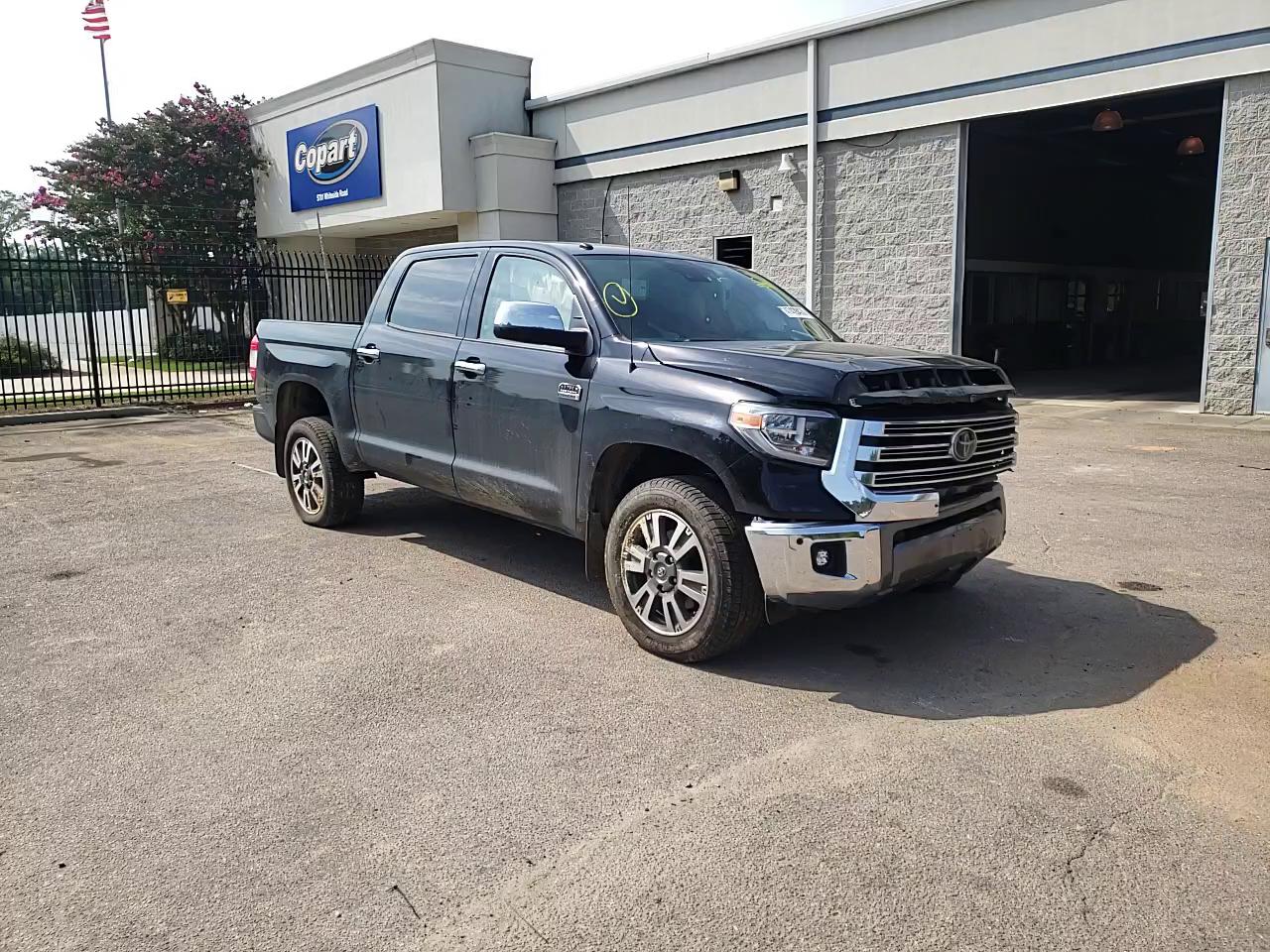 TOYOTA TUNDRA CRE 2018 5tfay5f17jx706286