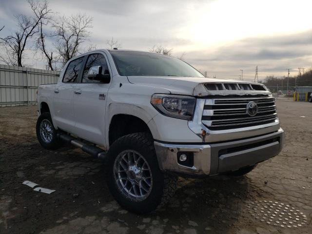 TOYOTA TUNDRA CRE 2018 5tfay5f17jx722519