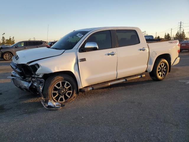 TOYOTA TUNDRA 2017 5tfay5f18hx631849