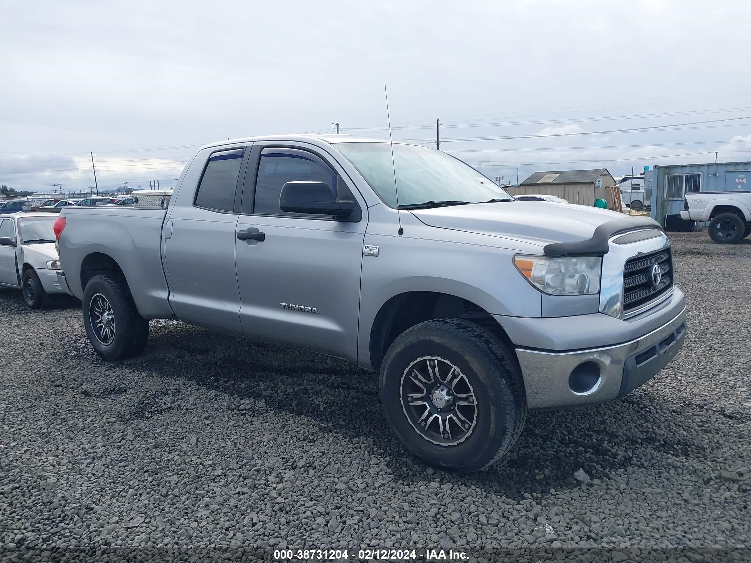 TOYOTA TUNDRA 2008 5tfbt54118x013715