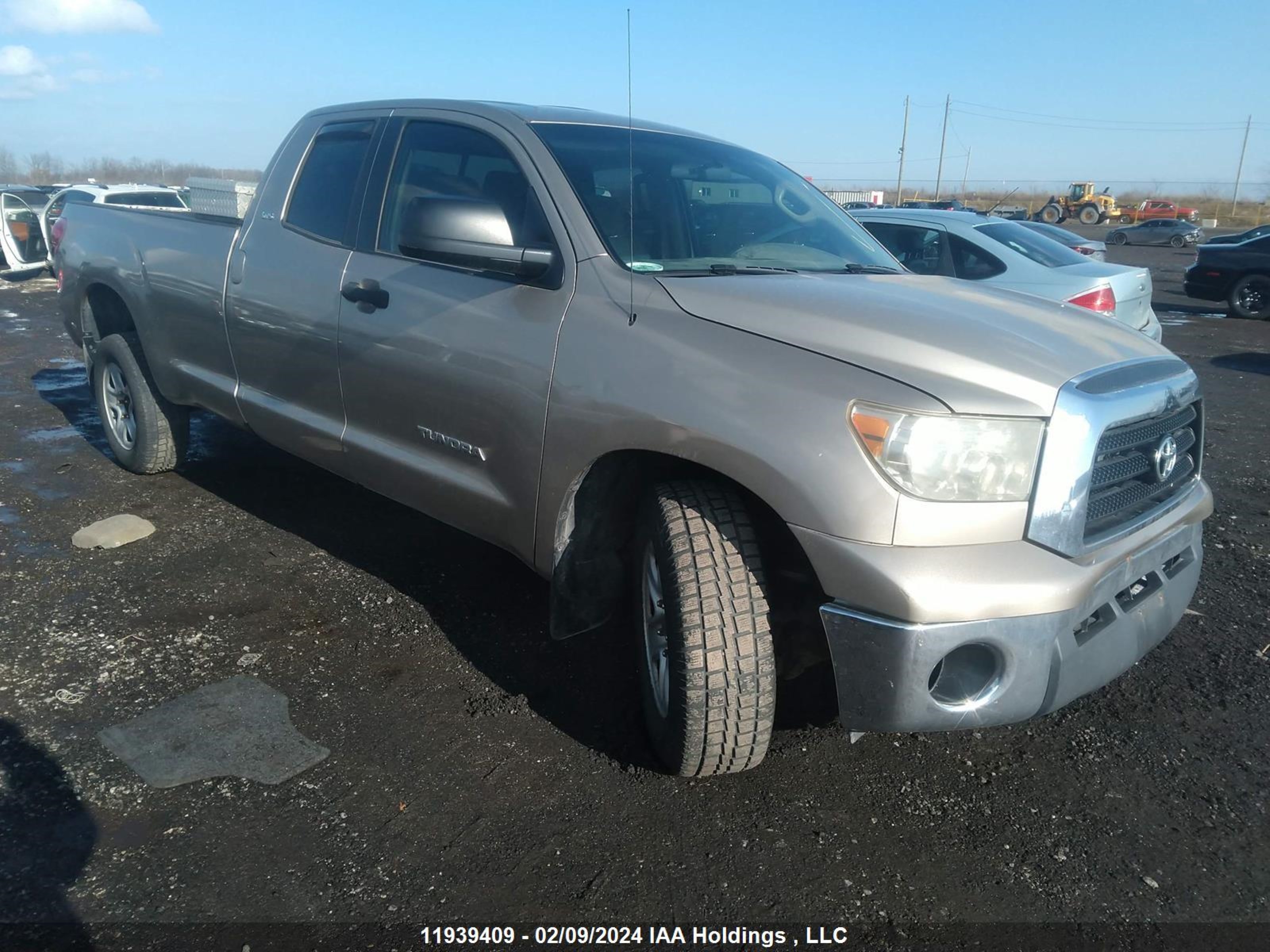 TOYOTA TUNDRA 2007 5tfcv54137x004317