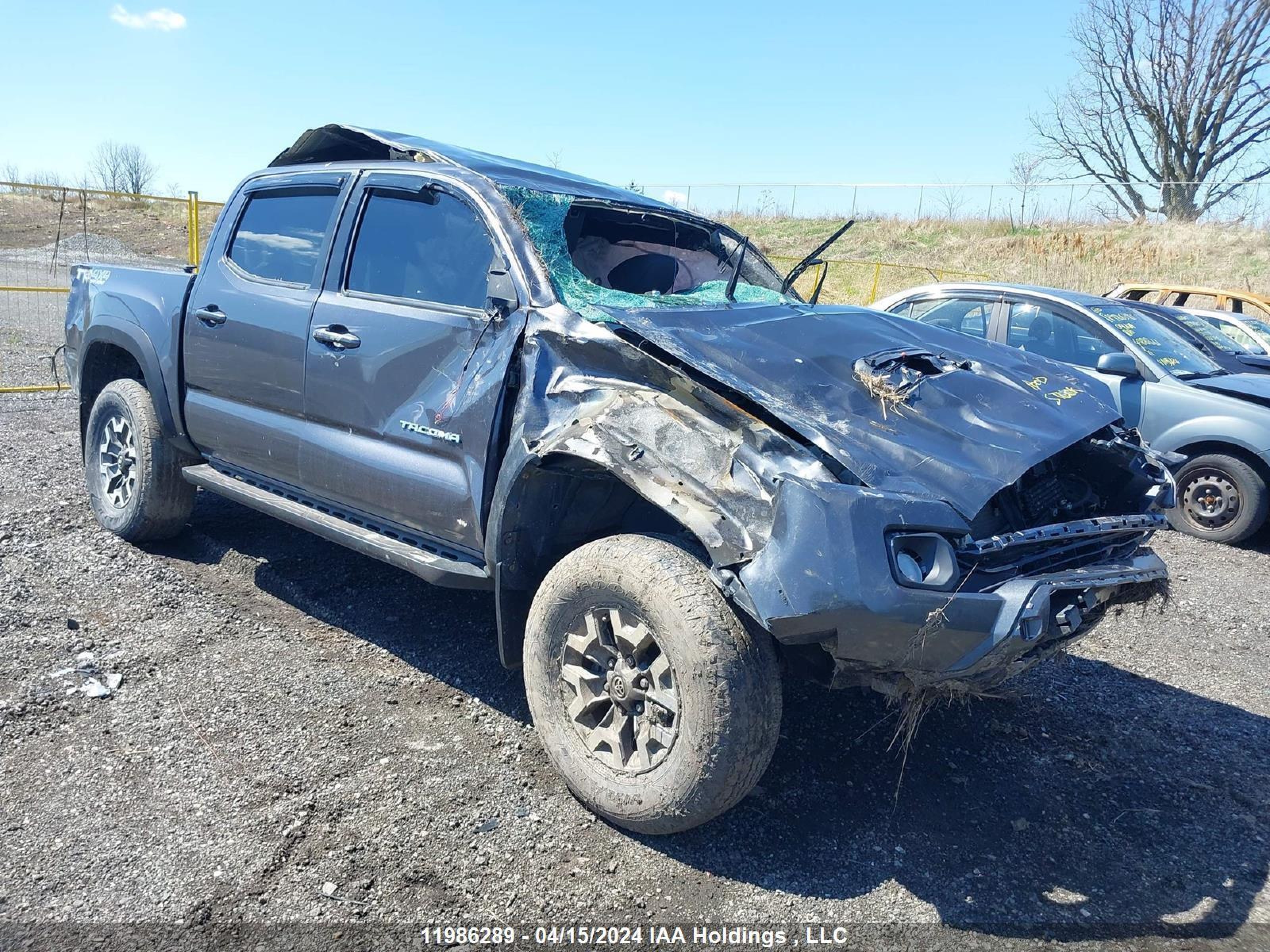 TOYOTA TACOMA 2017 5tfcz5an0hx077500