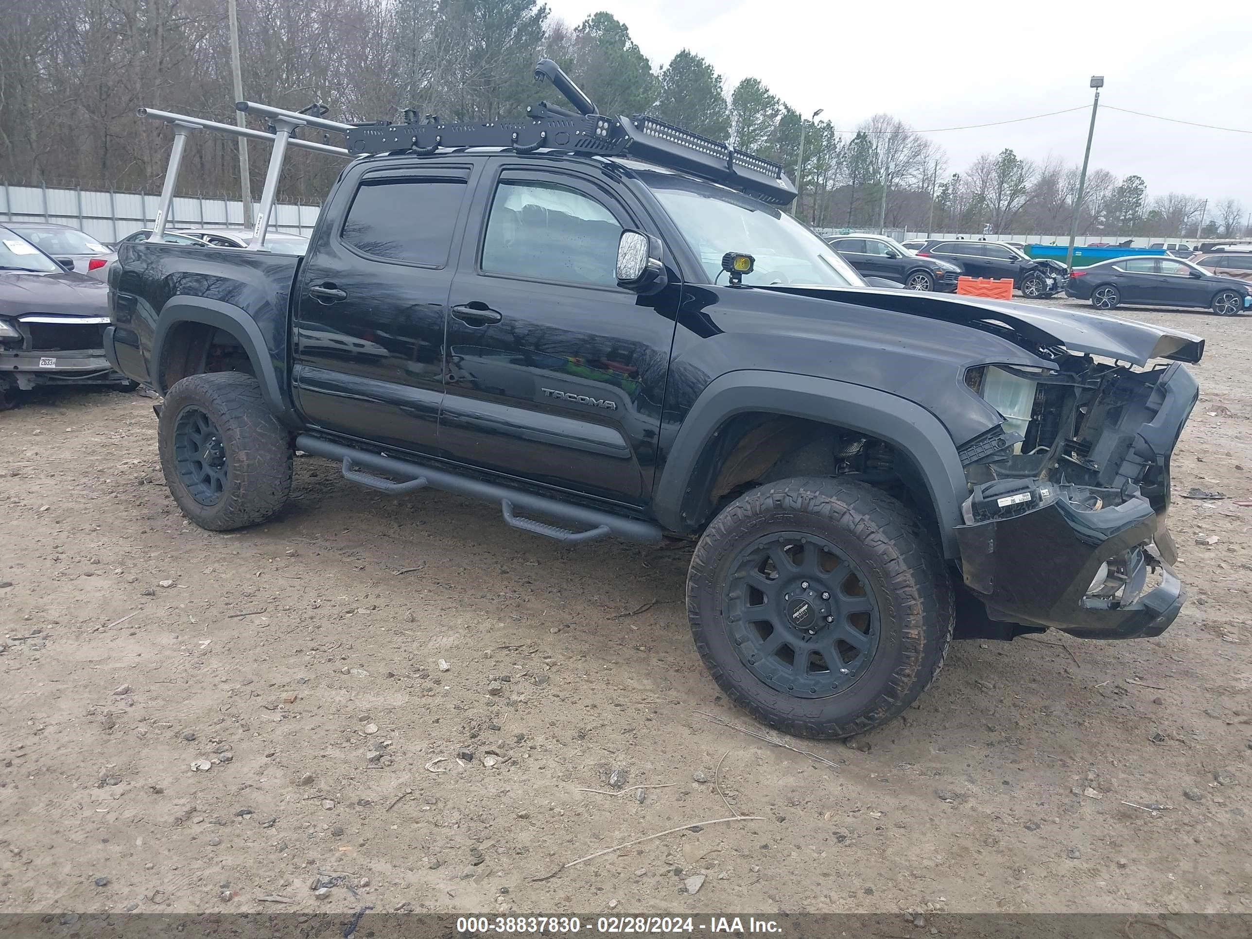 TOYOTA TACOMA 2017 5tfcz5an0hx079067