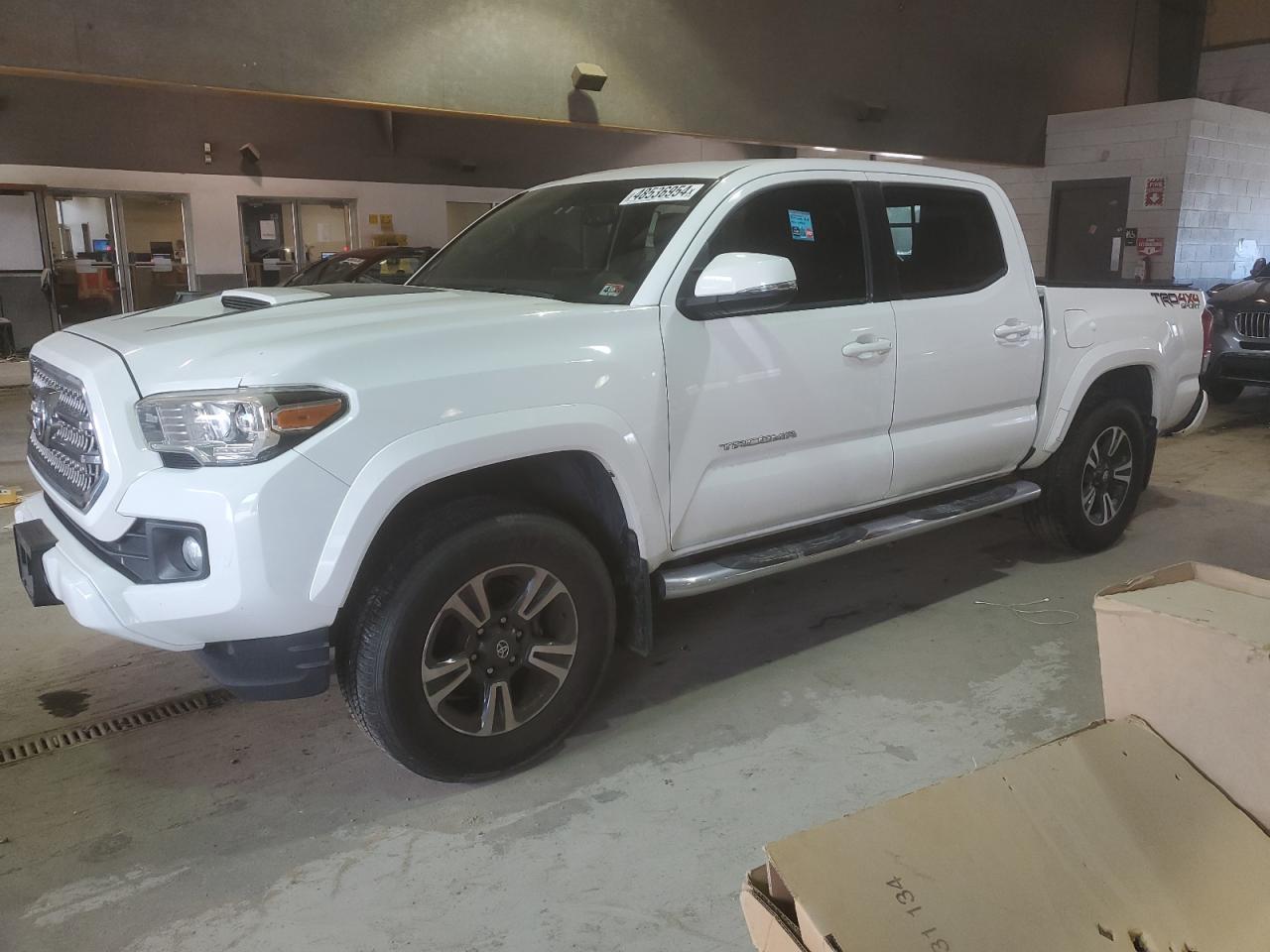 TOYOTA TACOMA 2017 5tfcz5an1hx089395