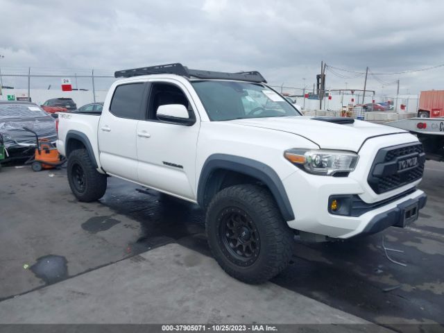 TOYOTA TACOMA 2018 5tfcz5an1jx155157