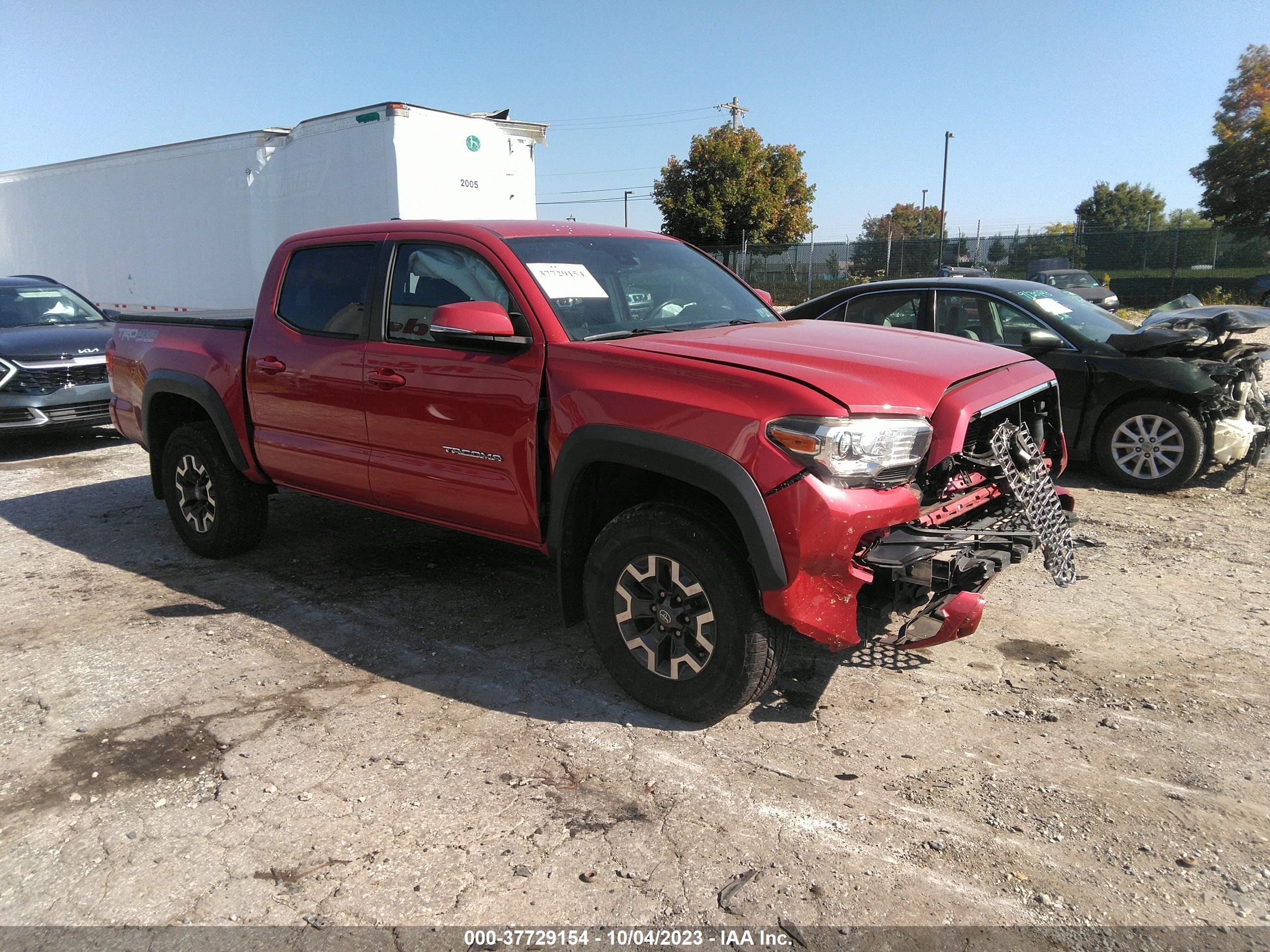 TOYOTA TACOMA 2018 5tfcz5an4jx132150