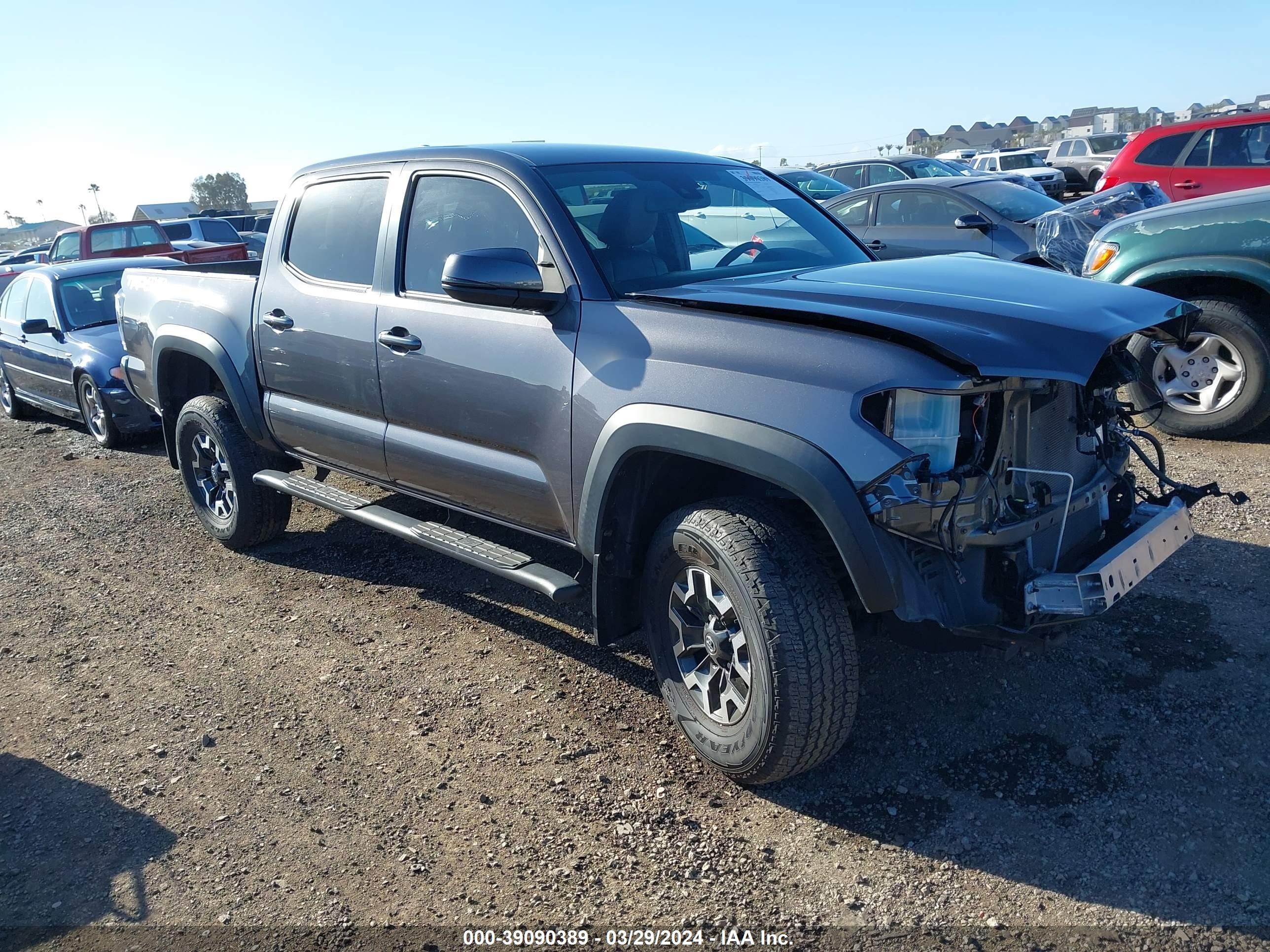 TOYOTA TACOMA 2018 5tfcz5an4jx163785