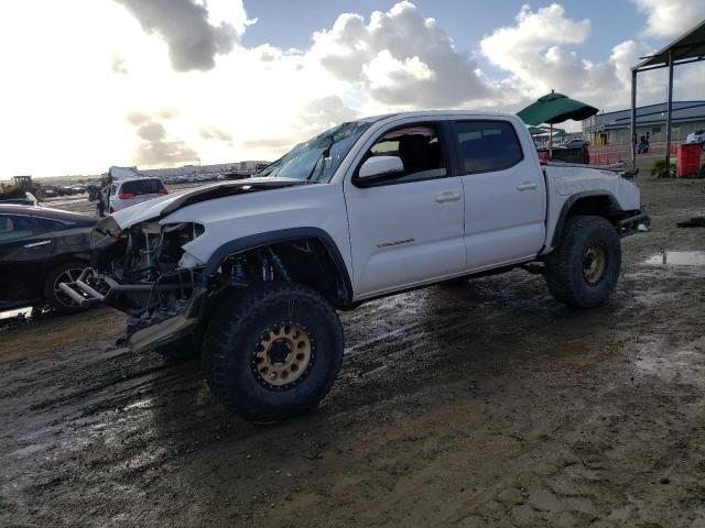 TOYOTA TACOMA 2017 5tfcz5an5hx108630