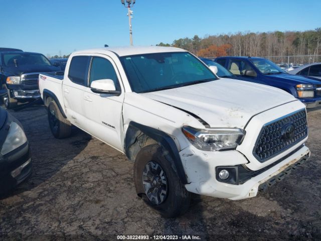 TOYOTA TACOMA 2018 5tfcz5an5jx161110