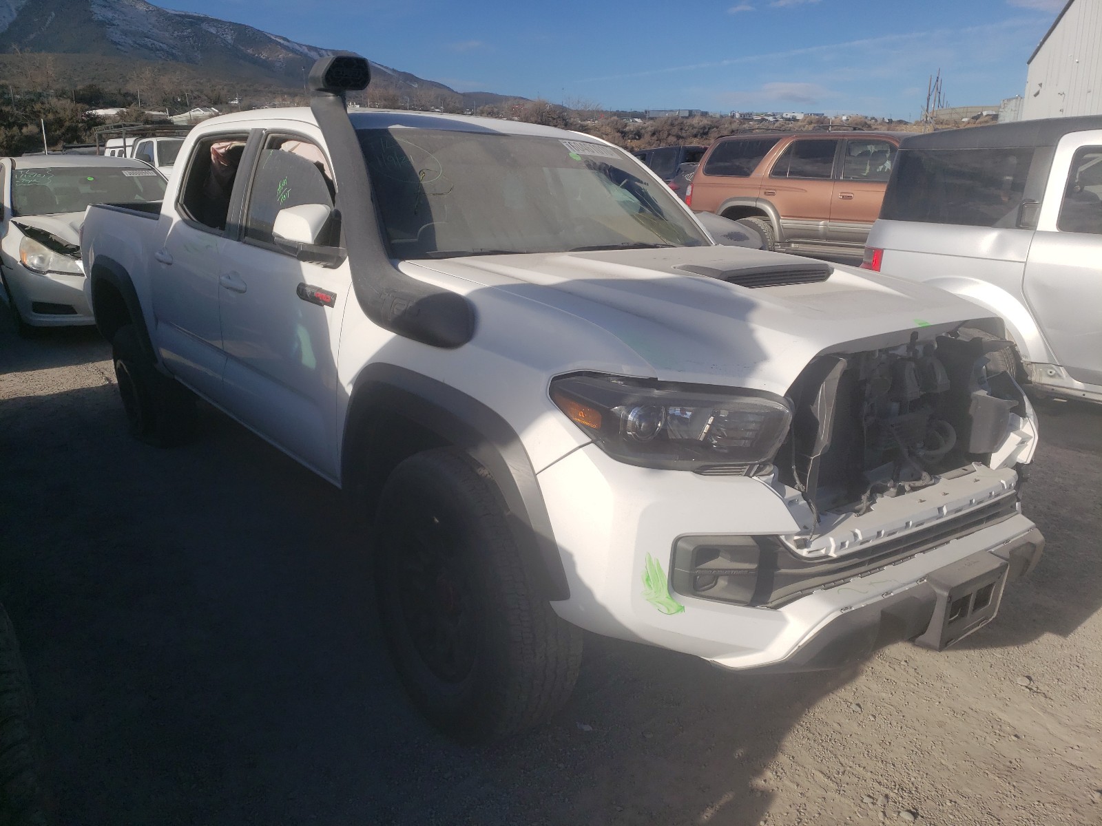 TOYOTA TACOMA DOU 2019 5tfcz5an6kx178144