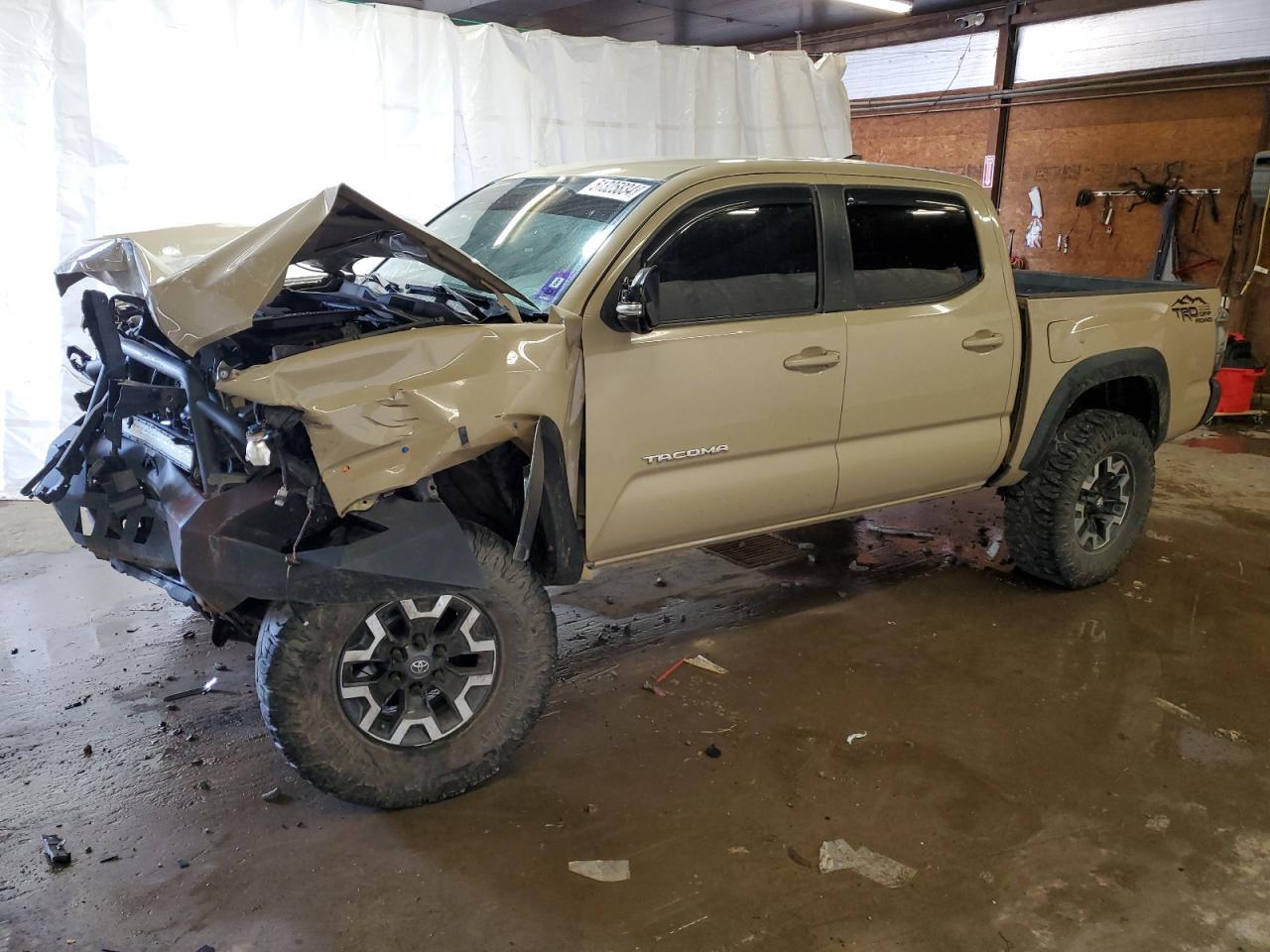 TOYOTA TACOMA 2016 5tfcz5an8gx028141