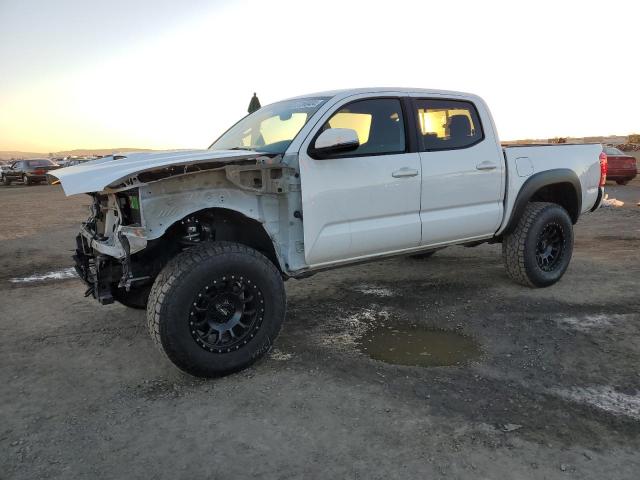 TOYOTA TACOMA 2016 5tfcz5an8gx044050