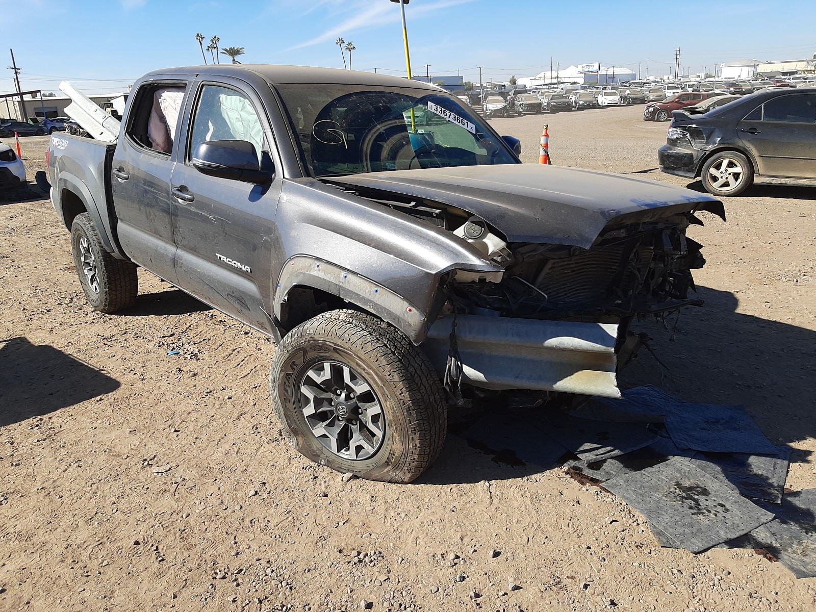 TOYOTA TACOMA DOU 2018 5tfcz5anxjx128619