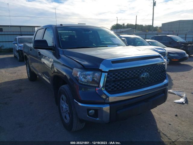 TOYOTA TUNDRA 2018 5tfdm5f10jx075874