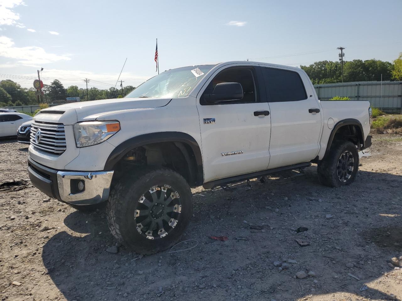 TOYOTA TUNDRA 2016 5tfdw5f11gx553173