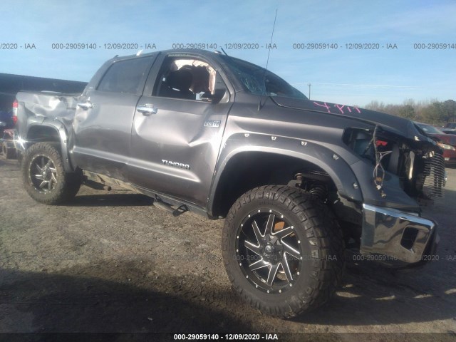 TOYOTA TUNDRA 4WD 2017 5tfdw5f11hx612899