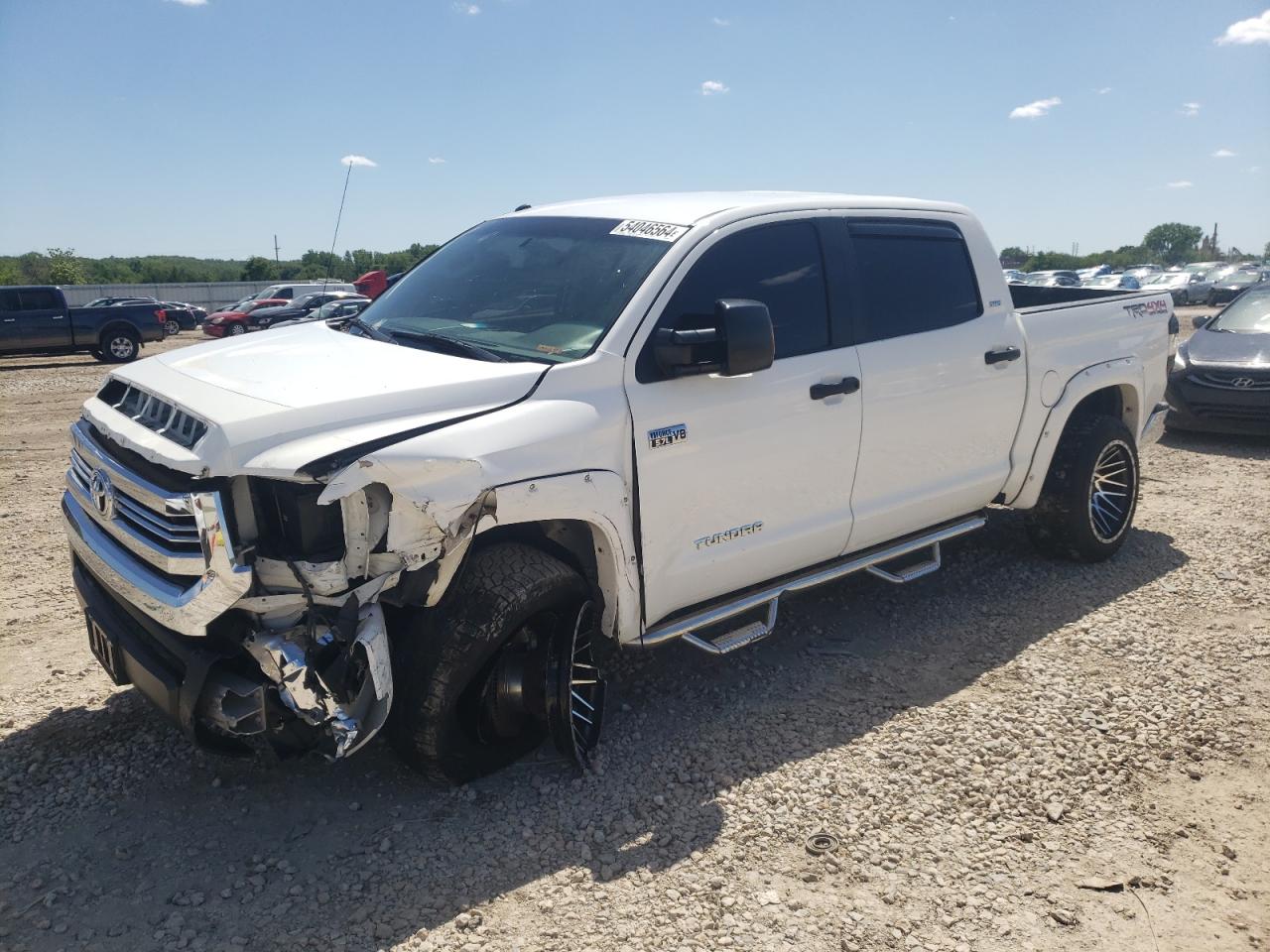 TOYOTA TUNDRA 2016 5tfdw5f12gx539251