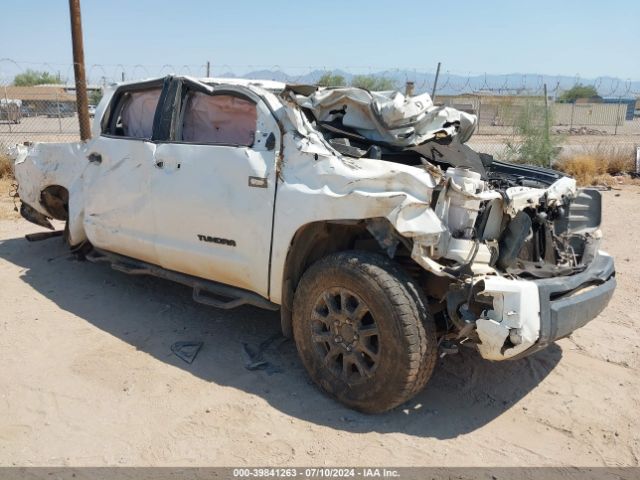 TOYOTA TUNDRA 2017 5tfdw5f13hx635486