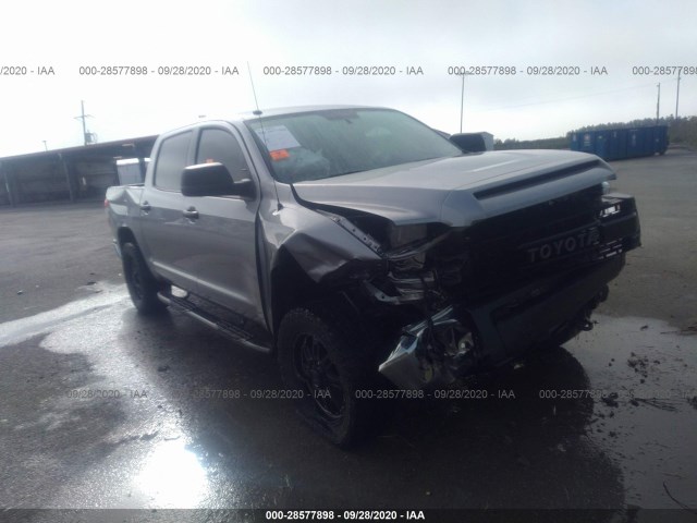 TOYOTA TUNDRA 4WD 2017 5tfdw5f13hx639392